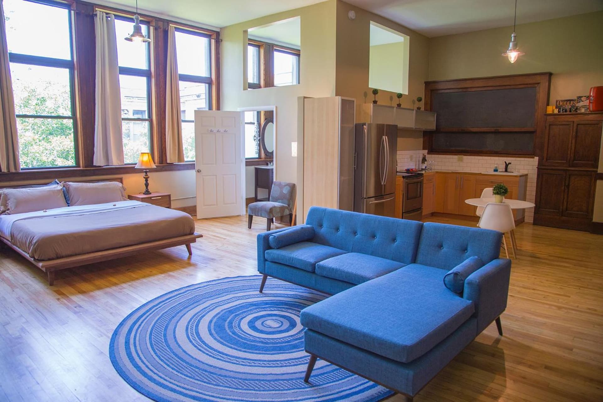 School 31 Lofts gallery photo in Rochester, NY — image 169