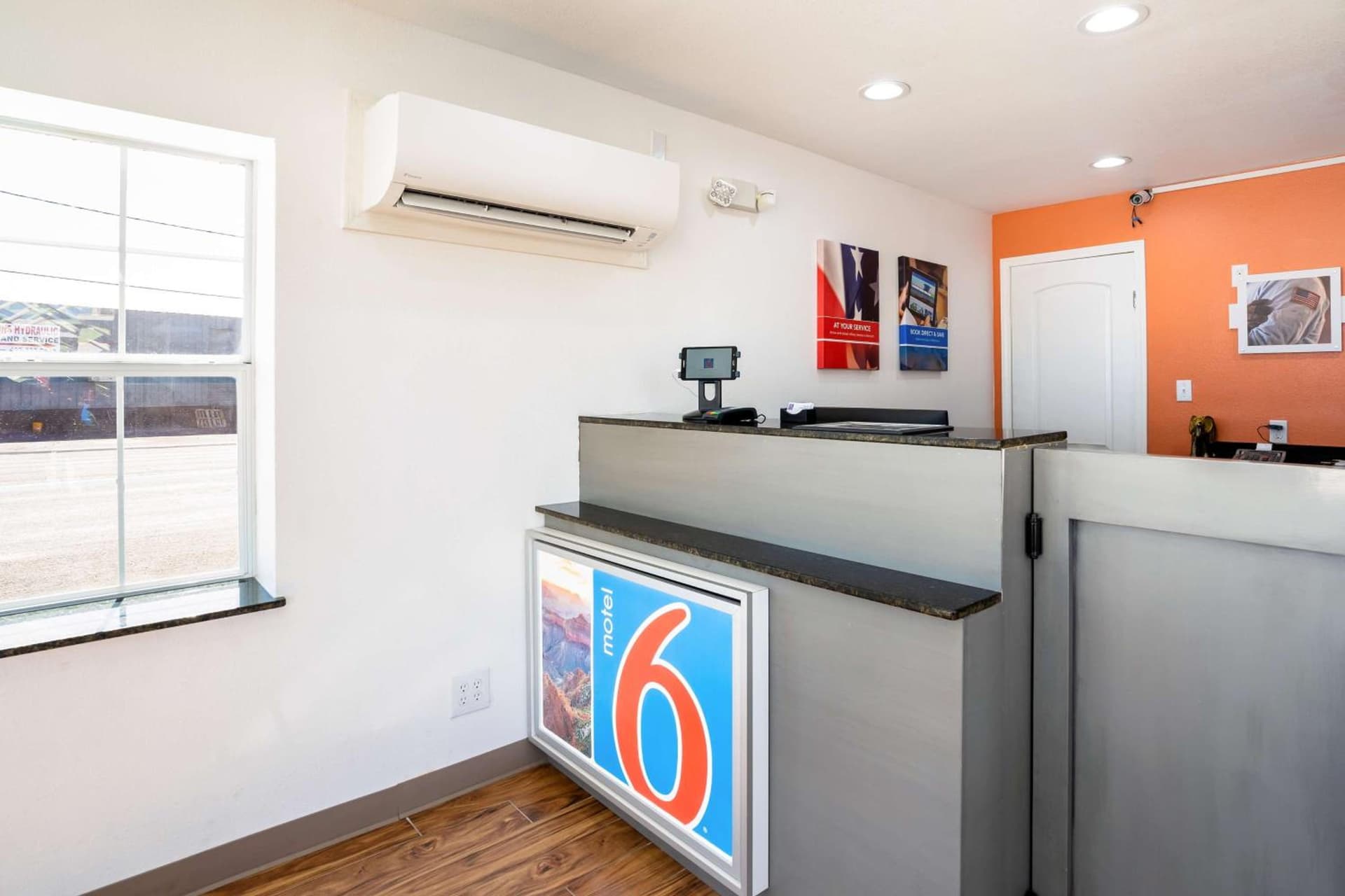 Motel 6-Odessa, TX - 2nd Street gallery photo in Odessa, TX — image 20