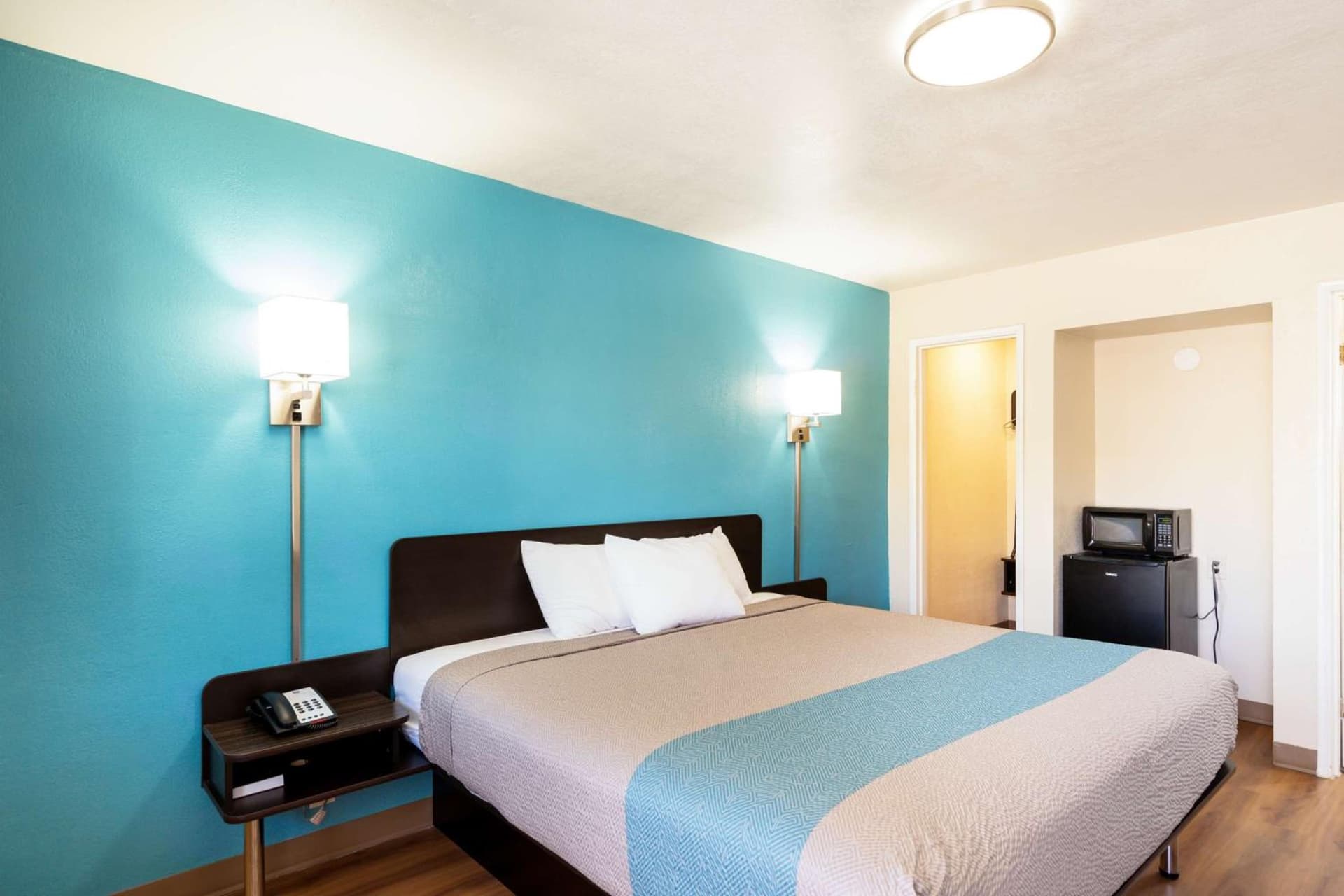 Motel 6-Odessa, TX - 2nd Street gallery photo in Odessa, TX — image 6