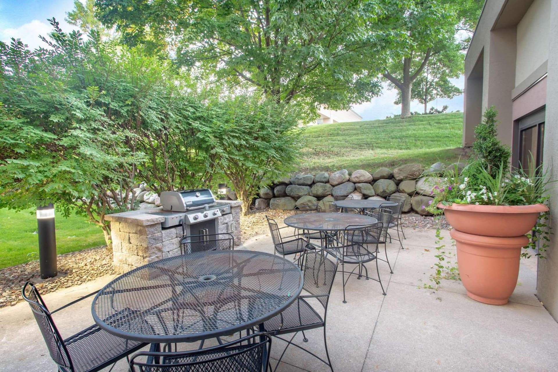 AmericInn by Wyndham Madison West gallery photo in Madison, WI — image 39