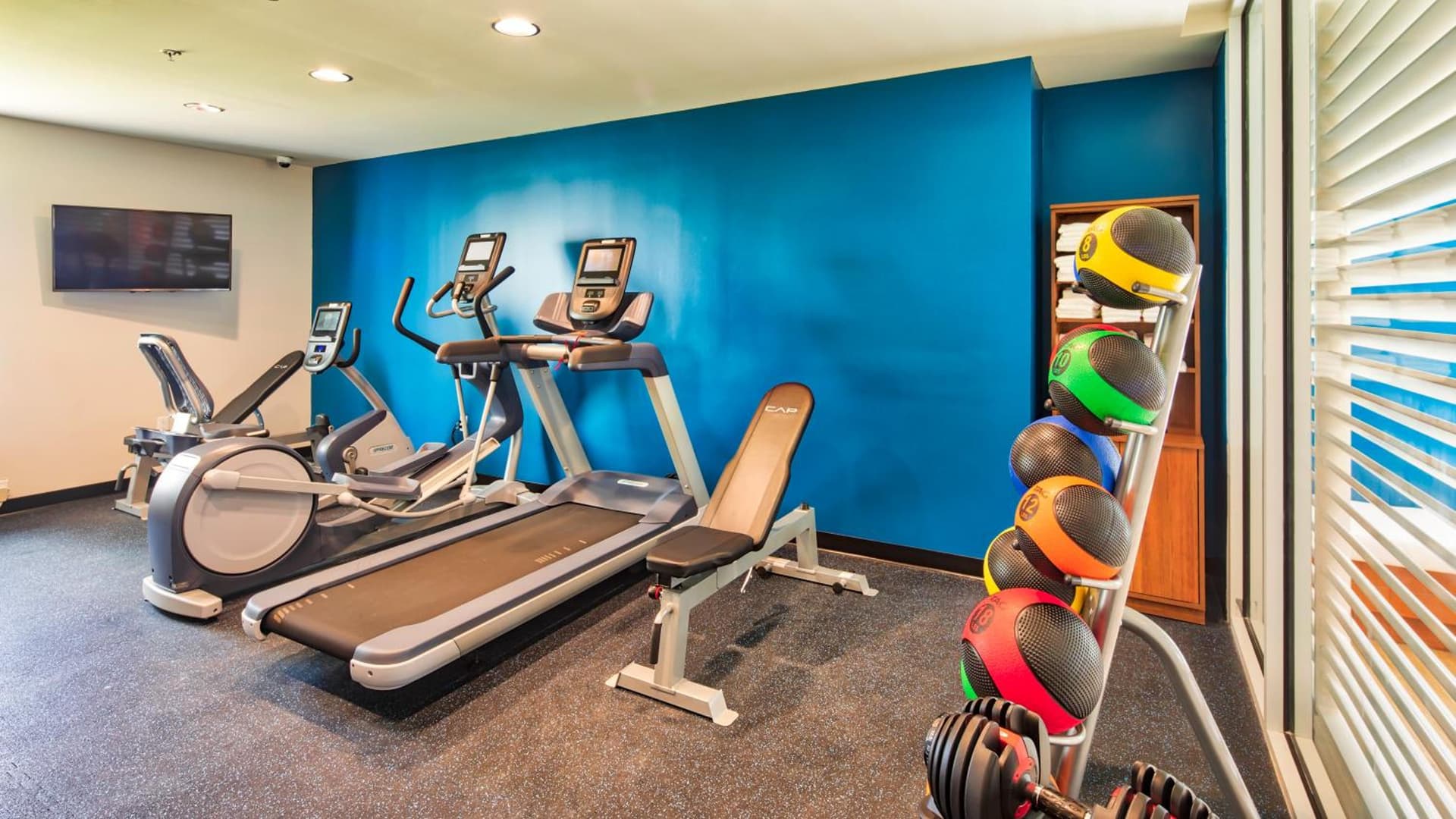 Uptown Suites Extended Stay Tampa FL - Riverview gallery photo in Riverview, FL — image 10