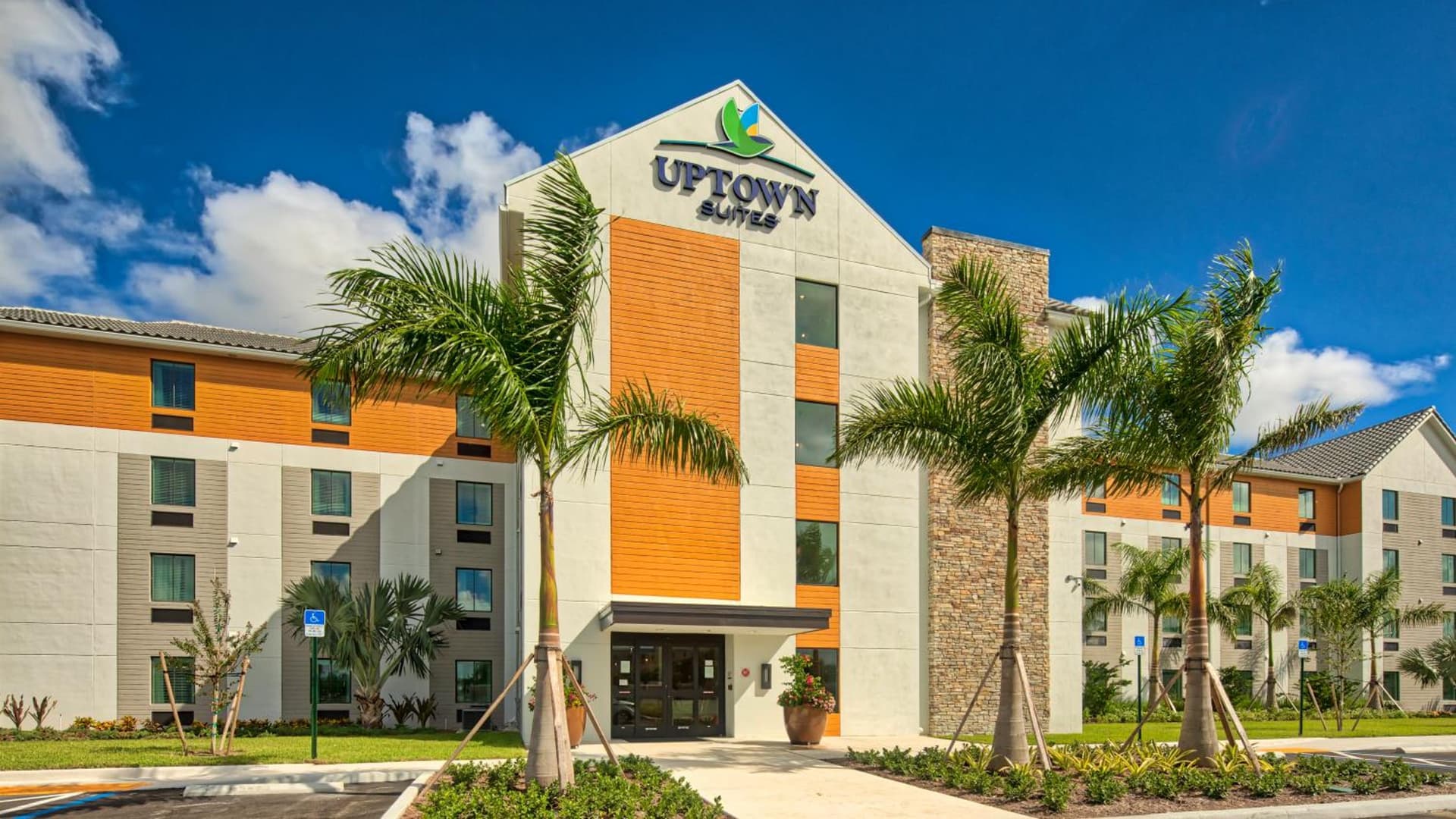 Uptown Suites Extended Stay Tampa FL - Riverview gallery photo in Riverview, FL — image 24