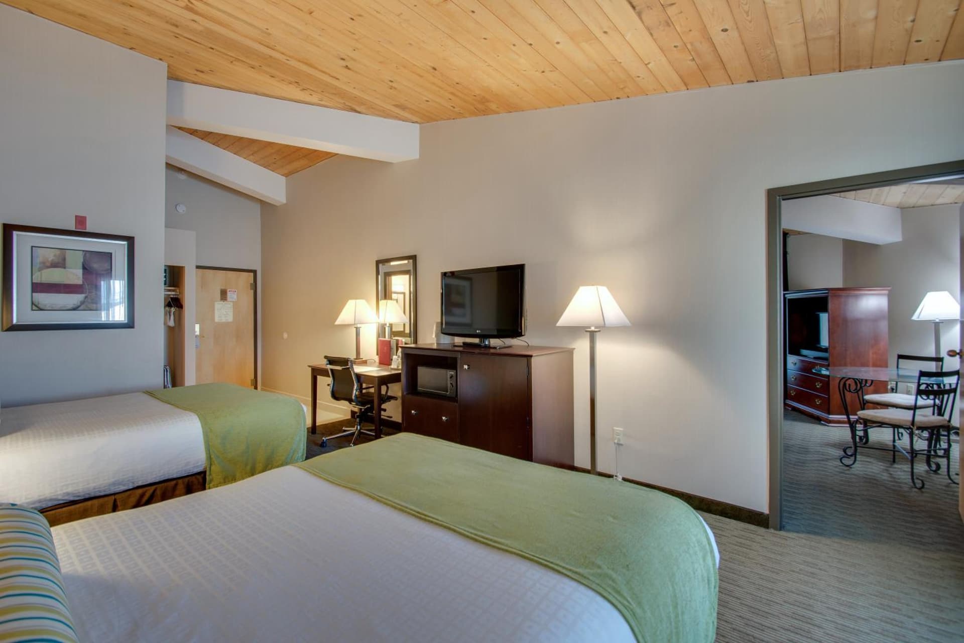 Best Western Plus, The Inn at Hampton gallery photo in Hampton, NH — image 24
