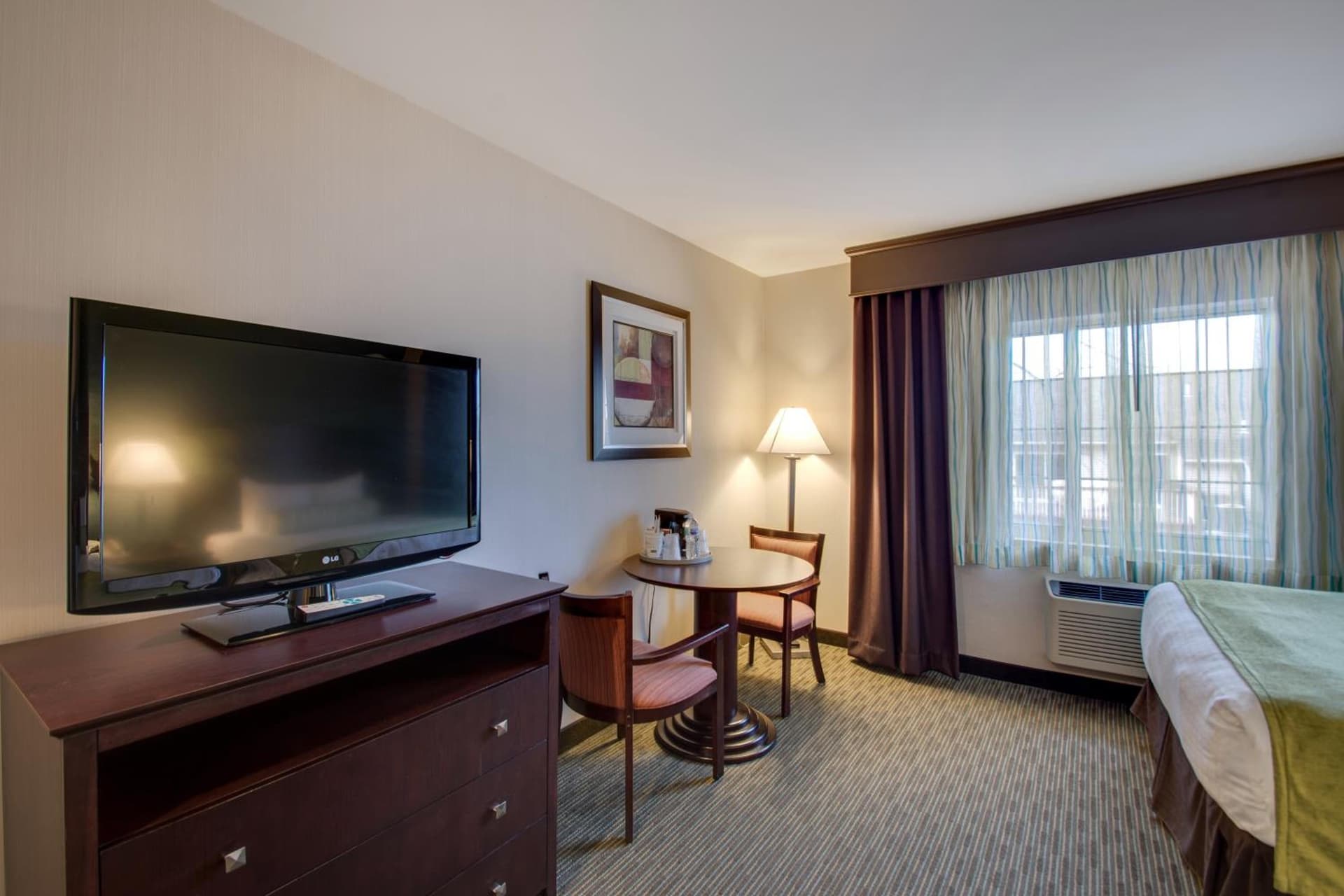 Best Western Plus, The Inn at Hampton gallery photo in Hampton, NH — image 18