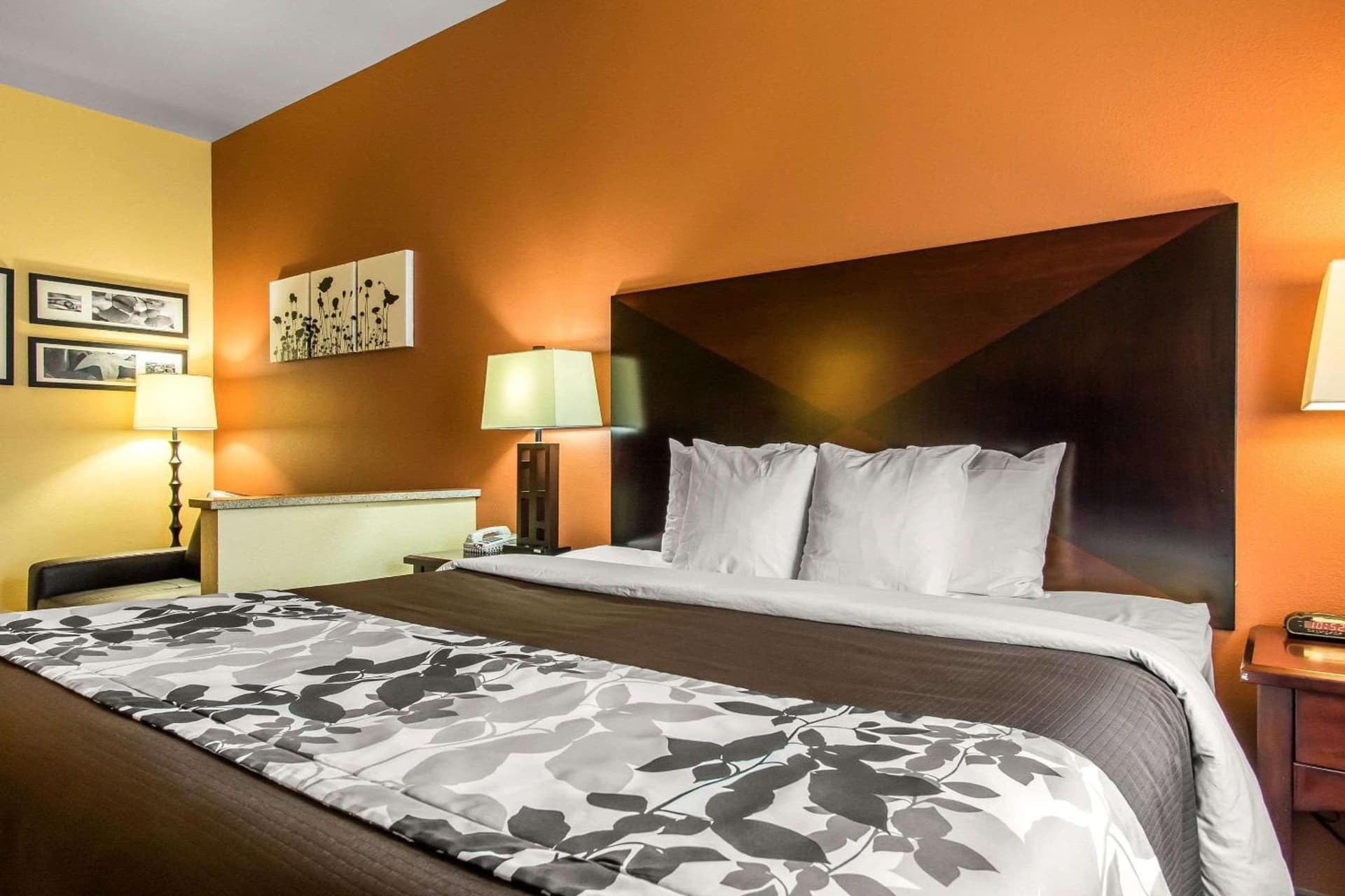 Sleep Inn & Suites Huntsville near US Space & Rocket Center gallery photo in Huntsville, AL — image 24