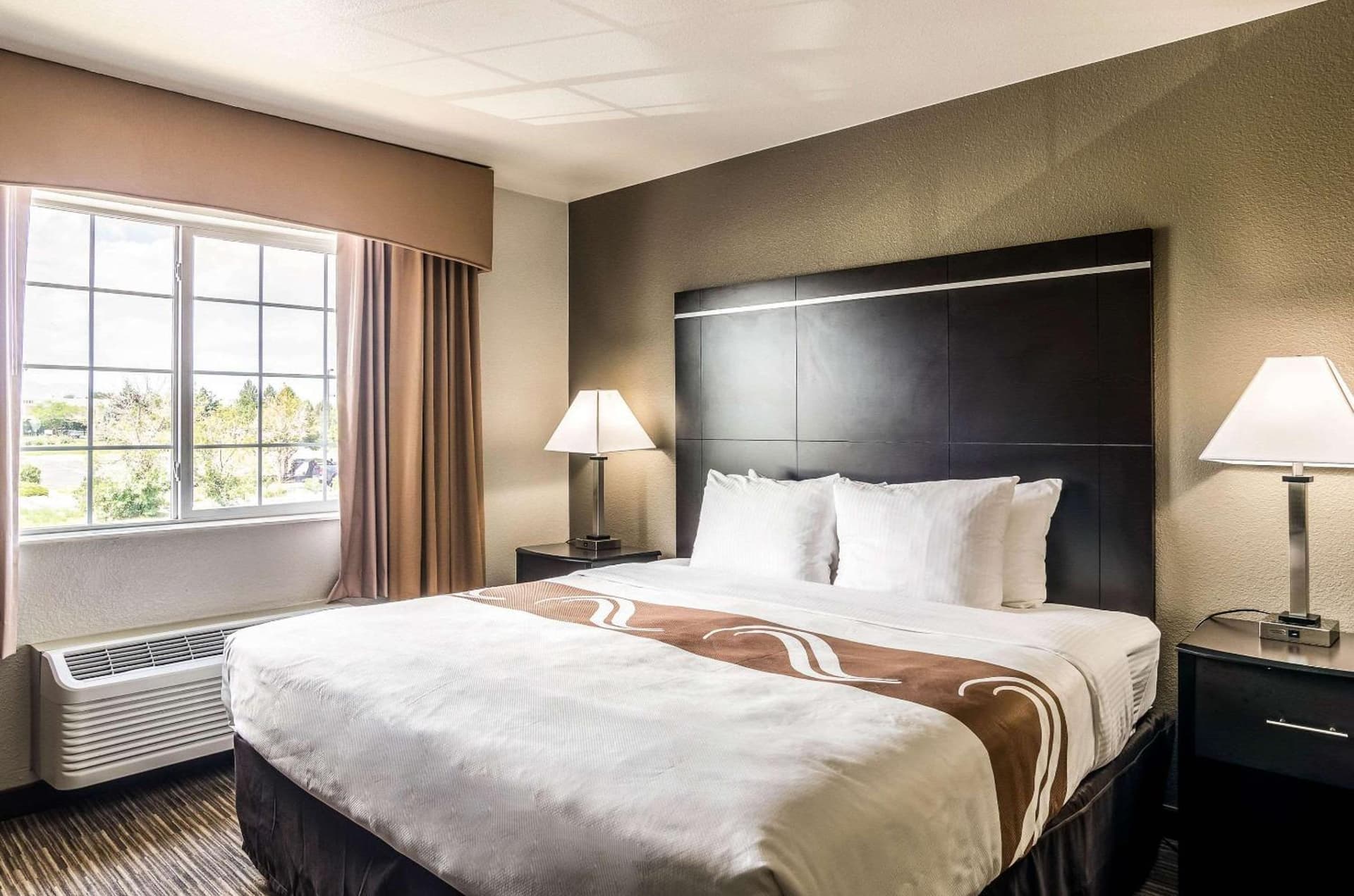 Quality Inn & Suites Westminster - Broomfield gallery photo in Westminster, CO — image 8