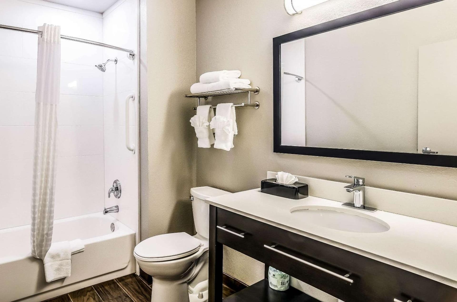 Quality Inn & Suites Westminster - Broomfield gallery photo in Westminster, CO — image 28