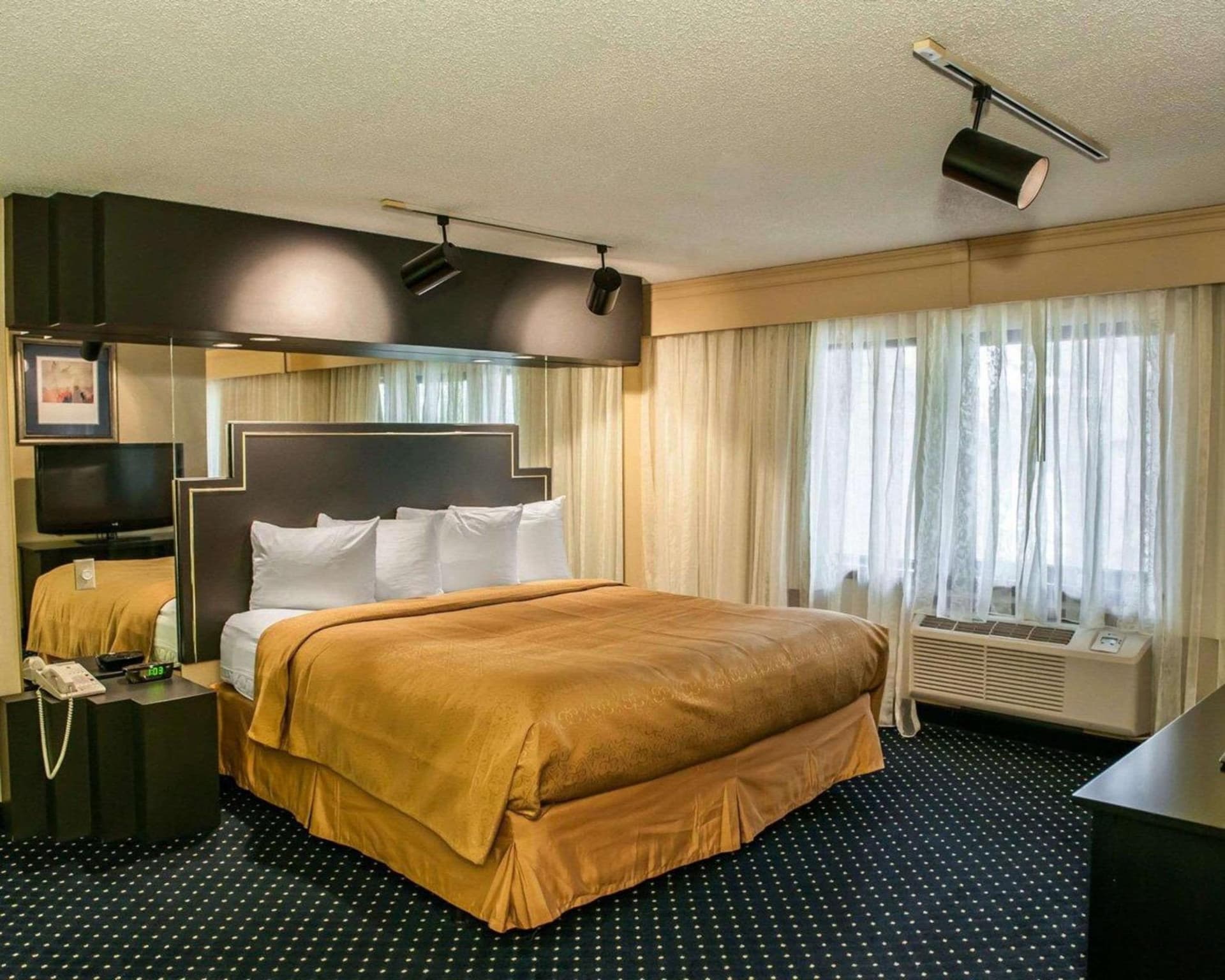 Quality Inn & Suites Goshen gallery photo in Goshen, IN — image 26