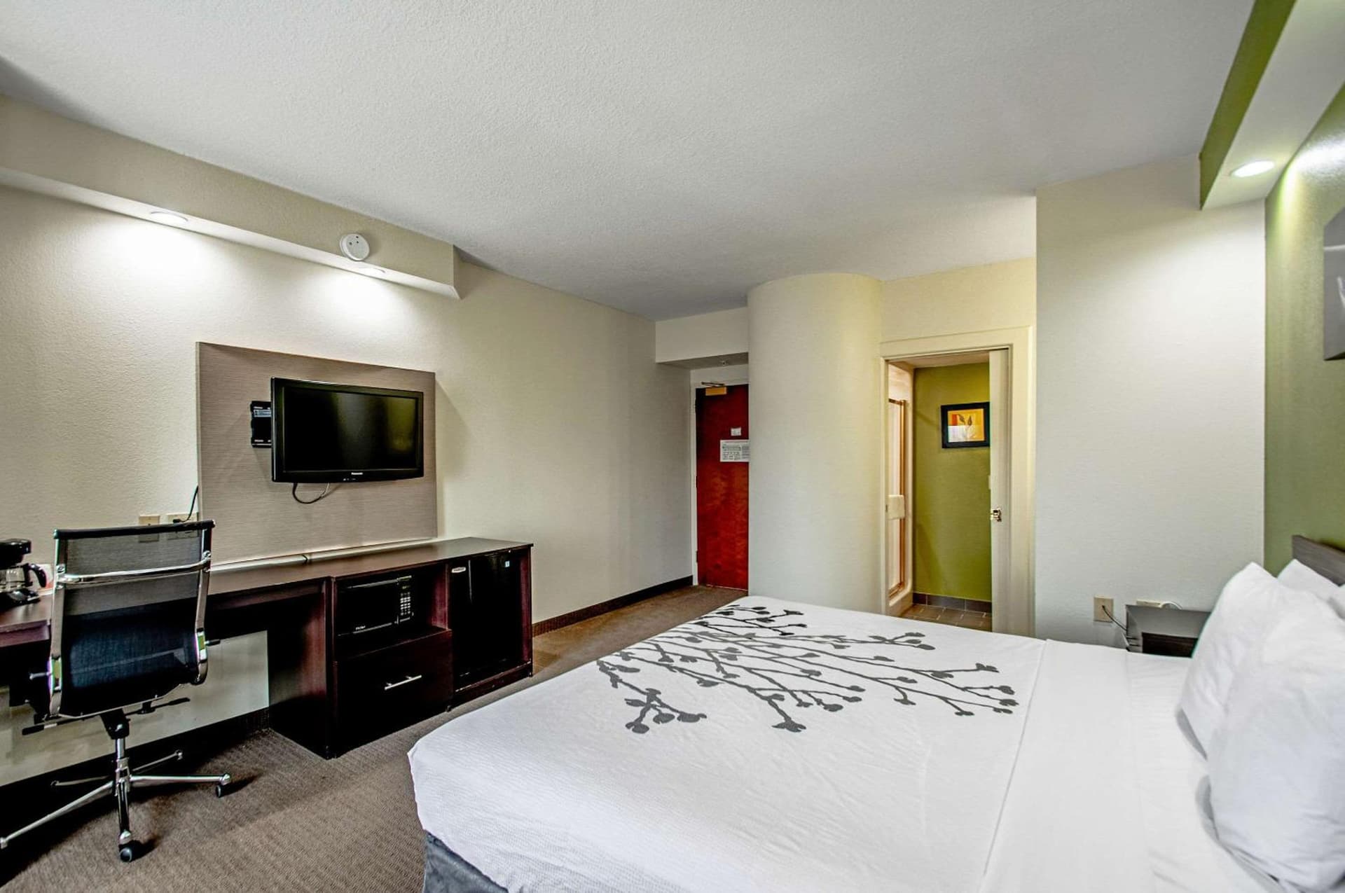 Garner Hotel Frederick Southeast by IHG gallery photo in Frederick, MD — image 17