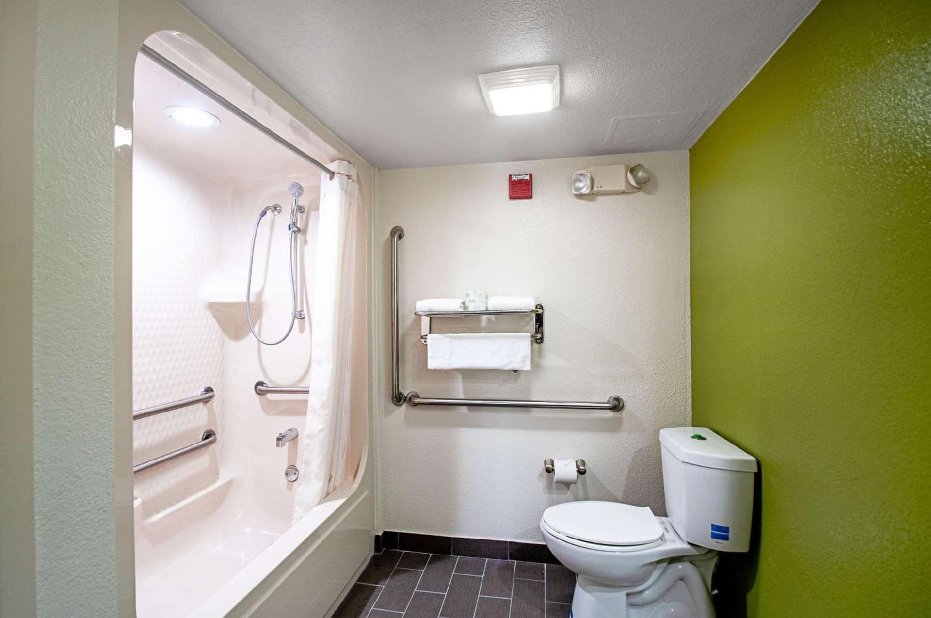 Garner Hotel Frederick Southeast by IHG gallery photo in Frederick, MD — image 13