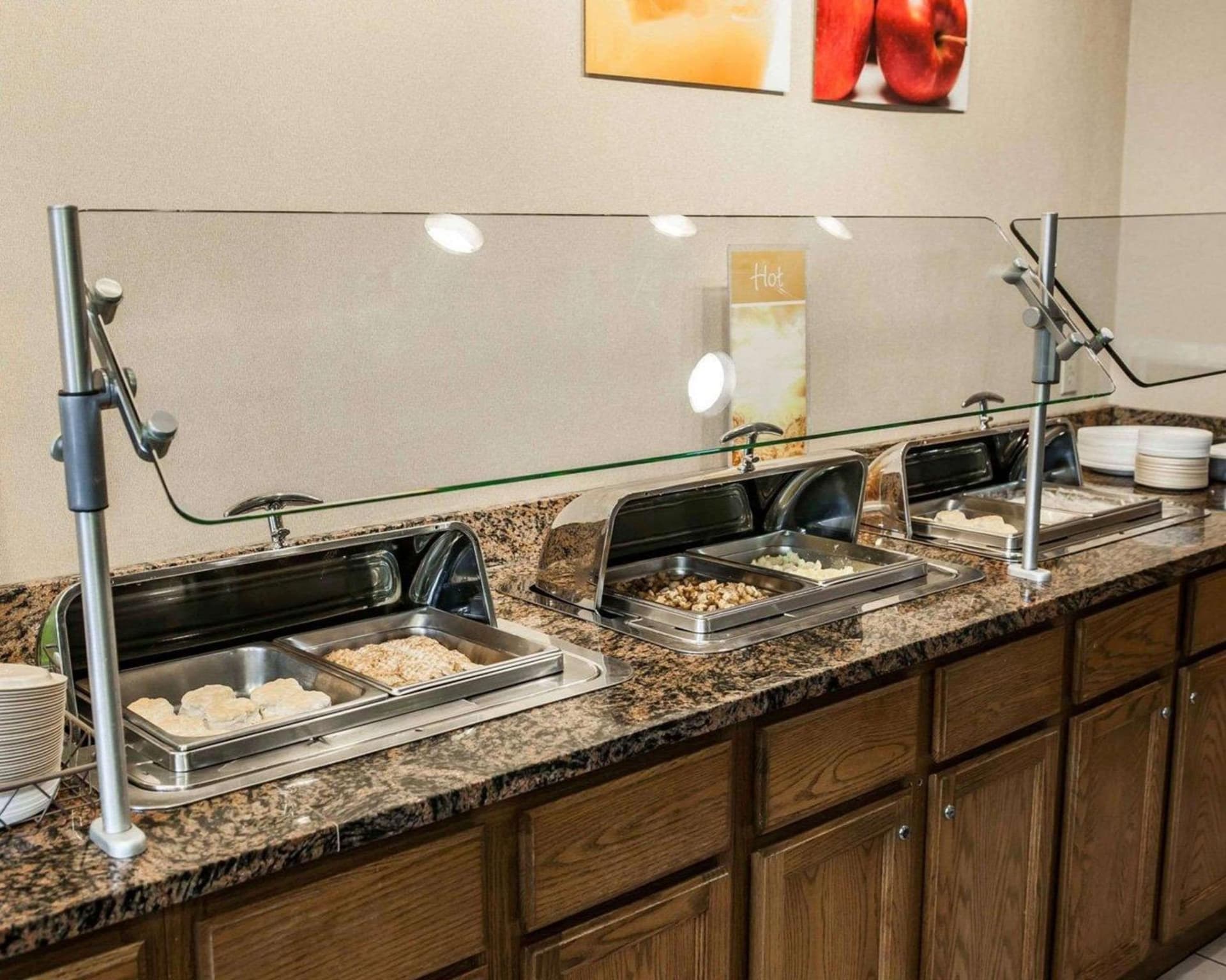 Quality Inn & Suites Goshen gallery photo in Goshen, IN — image 11