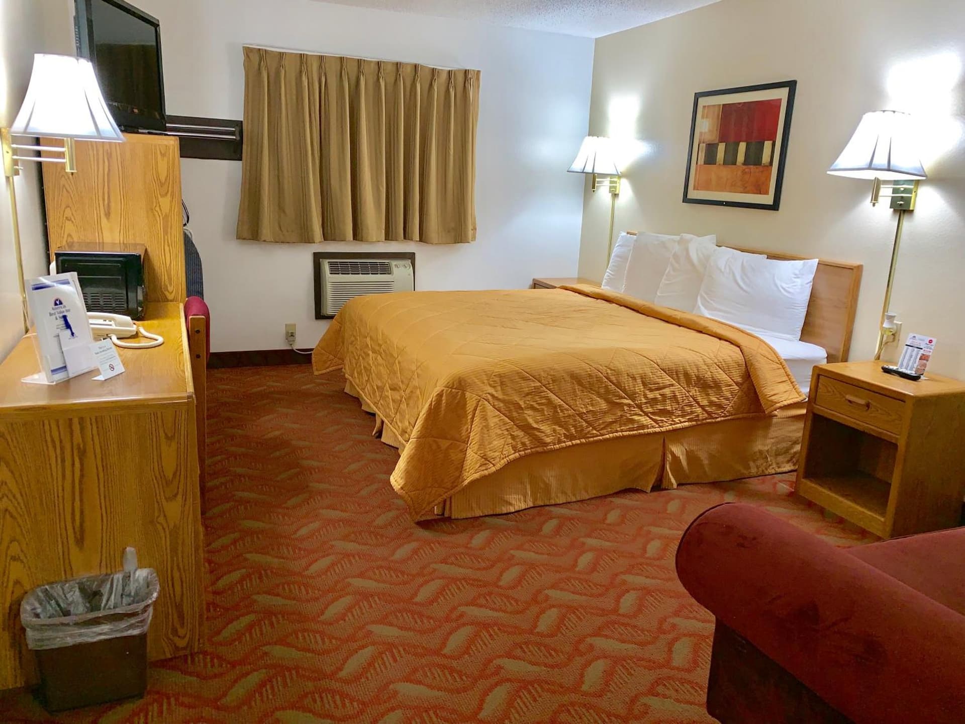 Americas Best Value Inn and Suites Sidney interior in Sidney, NE — gallery photo 2