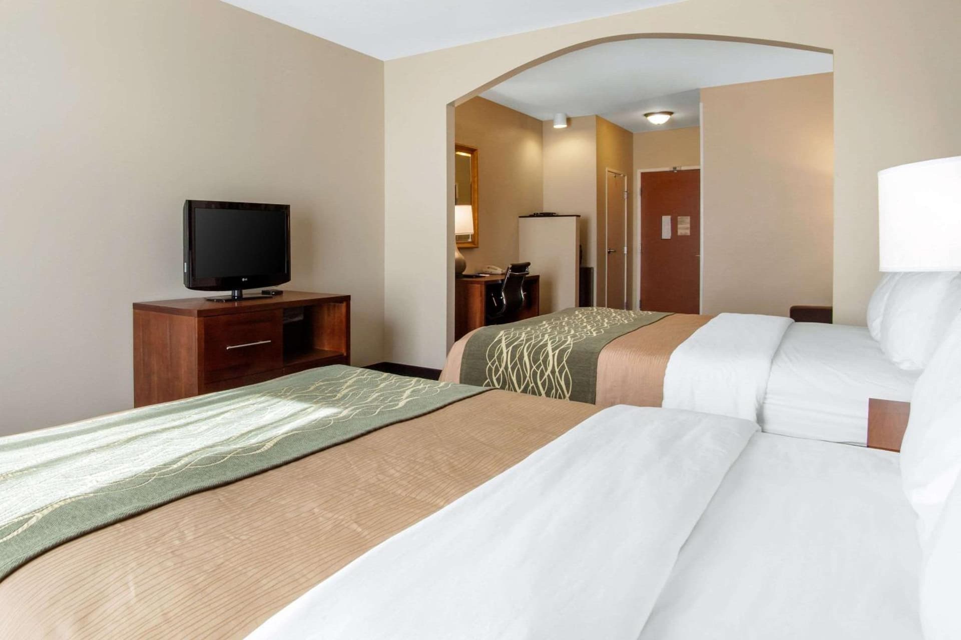 Comfort Inn & Suites Norman near University interior in Norman, OK — gallery photo 2