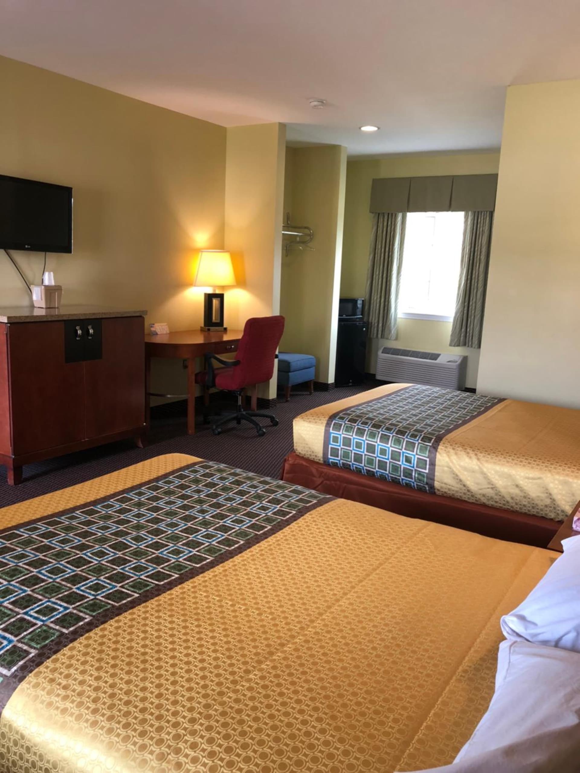 Budget Inn Williamsport property views in Williamsport, PA — gallery photo 3