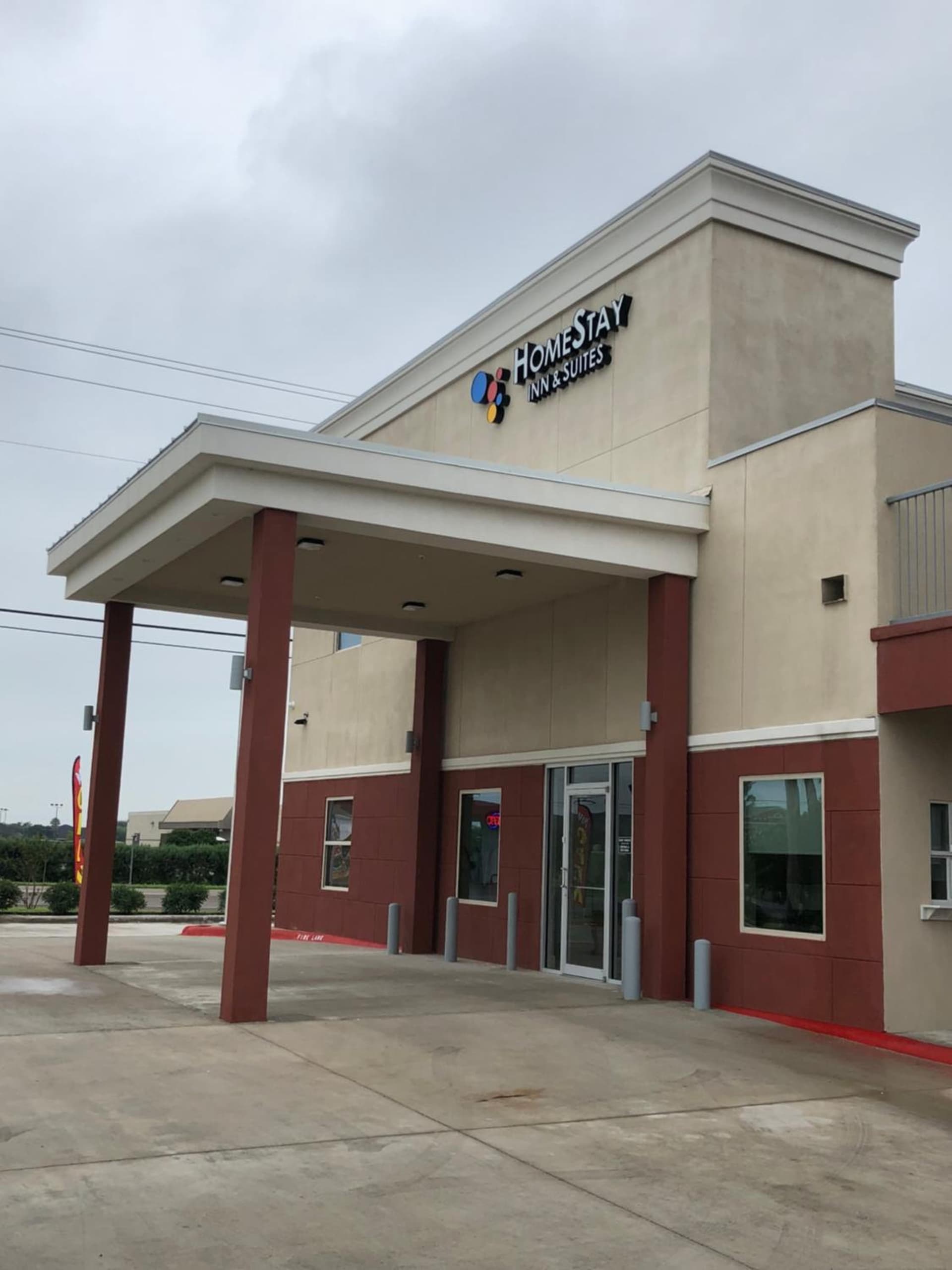 HomeStay Inn & Suites Edinburg gallery photo in Edinburg, TX — image 10