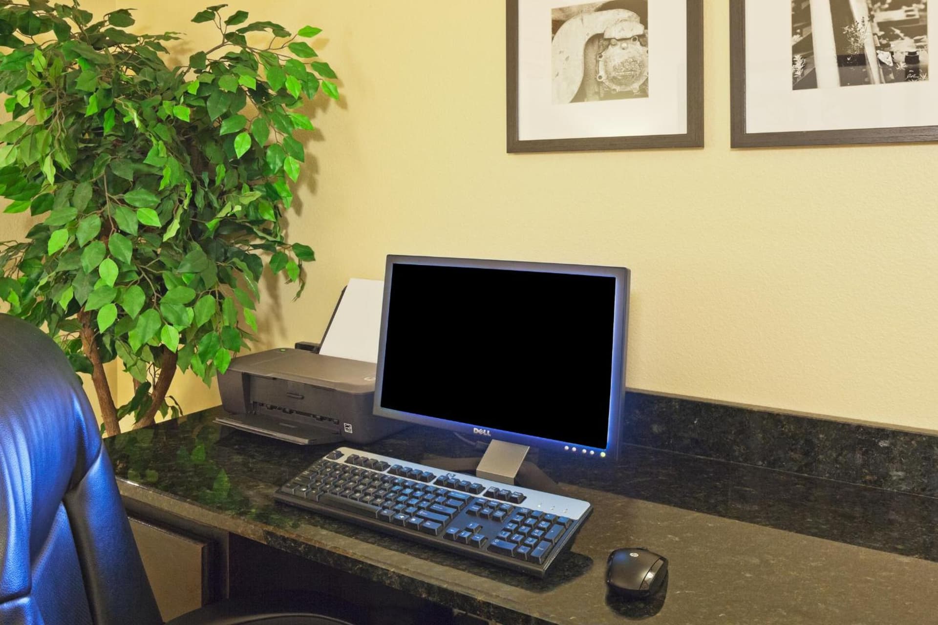Country Inn & Suites by Radisson Kenosha - Pleasant Prairie gallery photo in Kenosha, WI — image 33