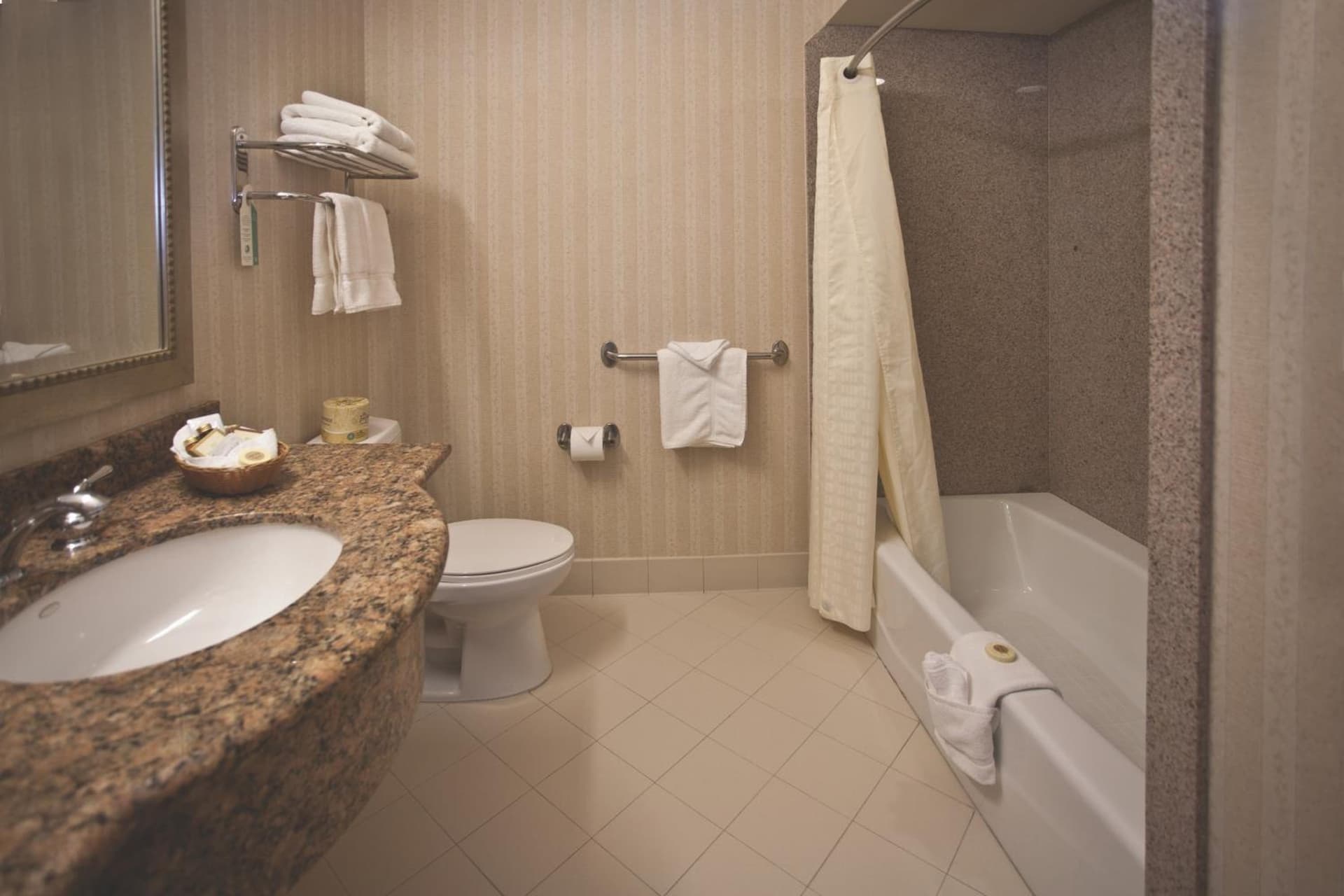 Bay Landing Hotel gallery photo in Burlingame, CA — image 30