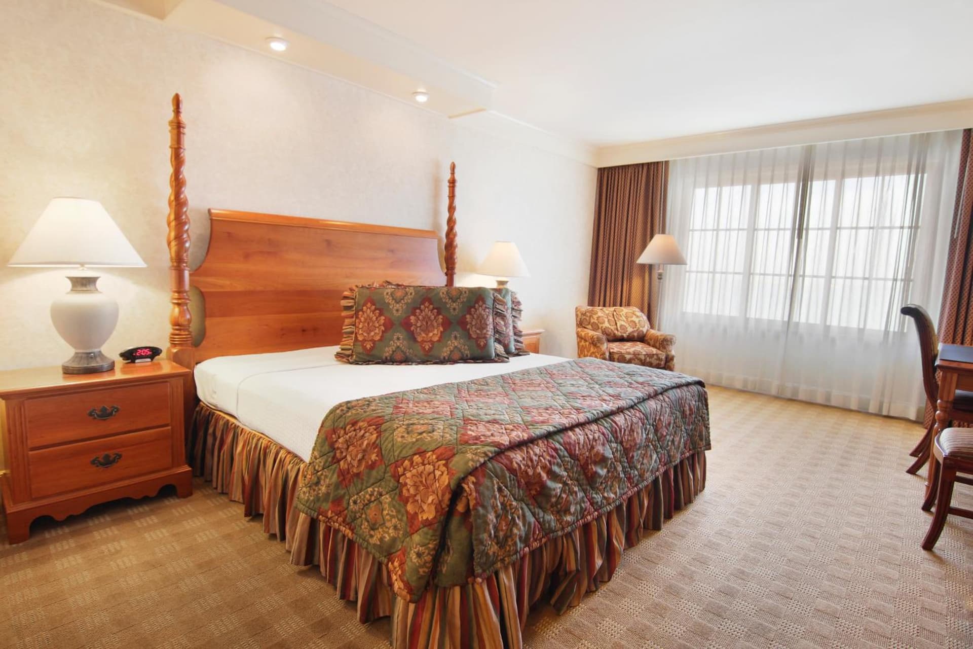 Bay Landing Hotel property views in Burlingame, CA — gallery photo 3