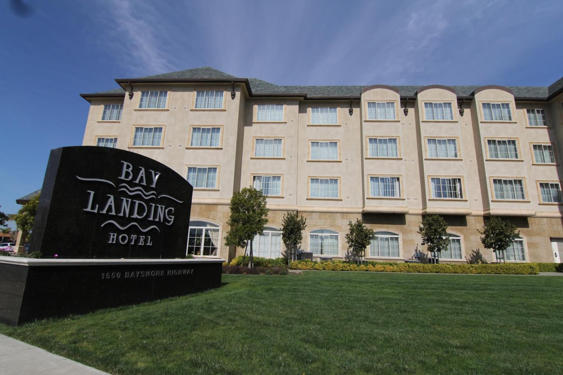 Bay Landing Hotel gallery photo in Burlingame, CA — image 11