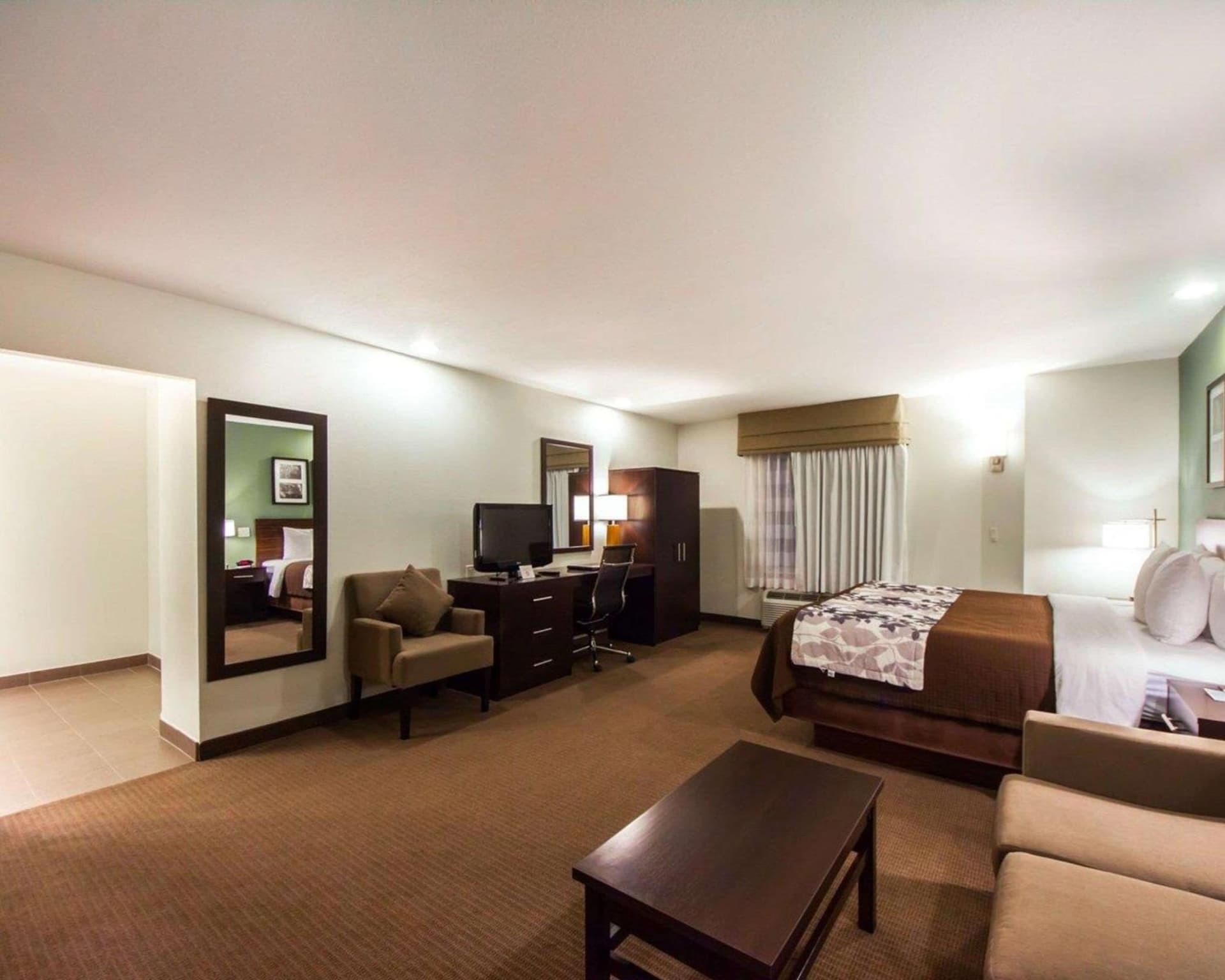 Sleep Inn & Suites Edmond near University gallery photo in Edmond, OK — image 11