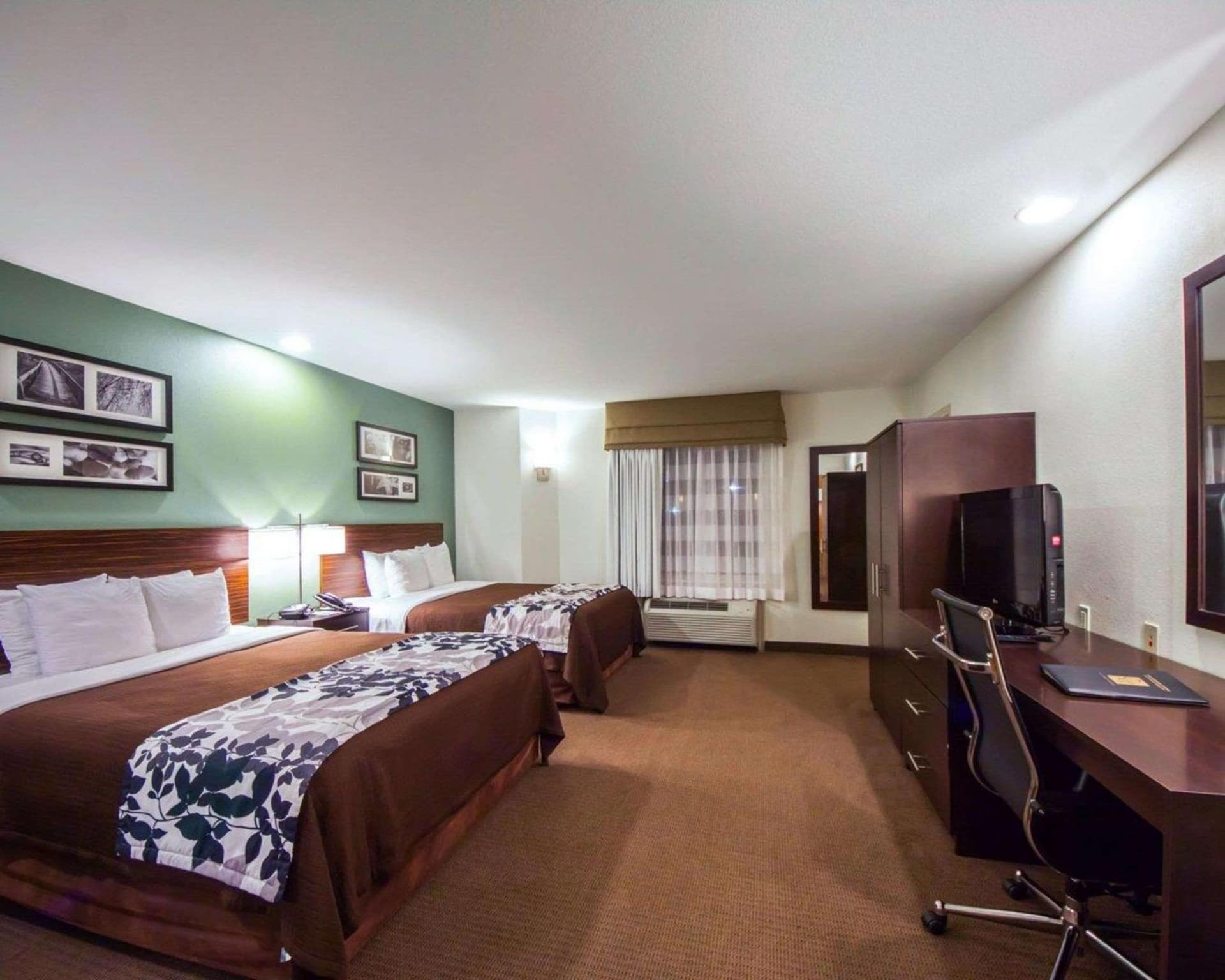 Sleep Inn & Suites Edmond near University gallery photo in Edmond, OK — image 16