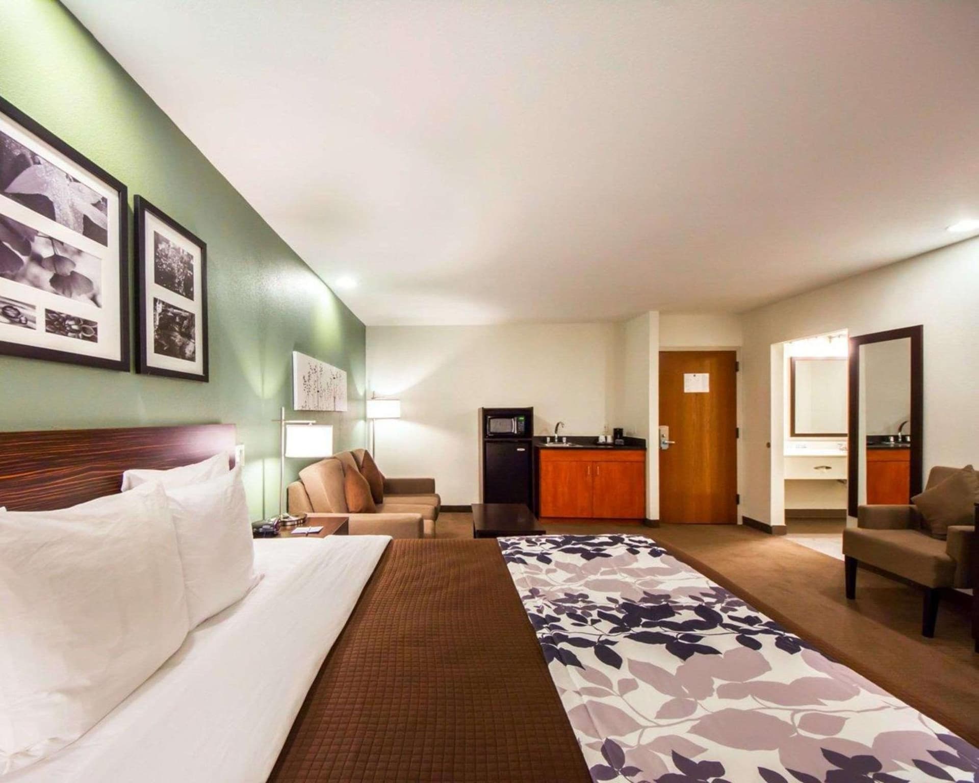 Sleep Inn & Suites Edmond near University gallery photo in Edmond, OK — image 18