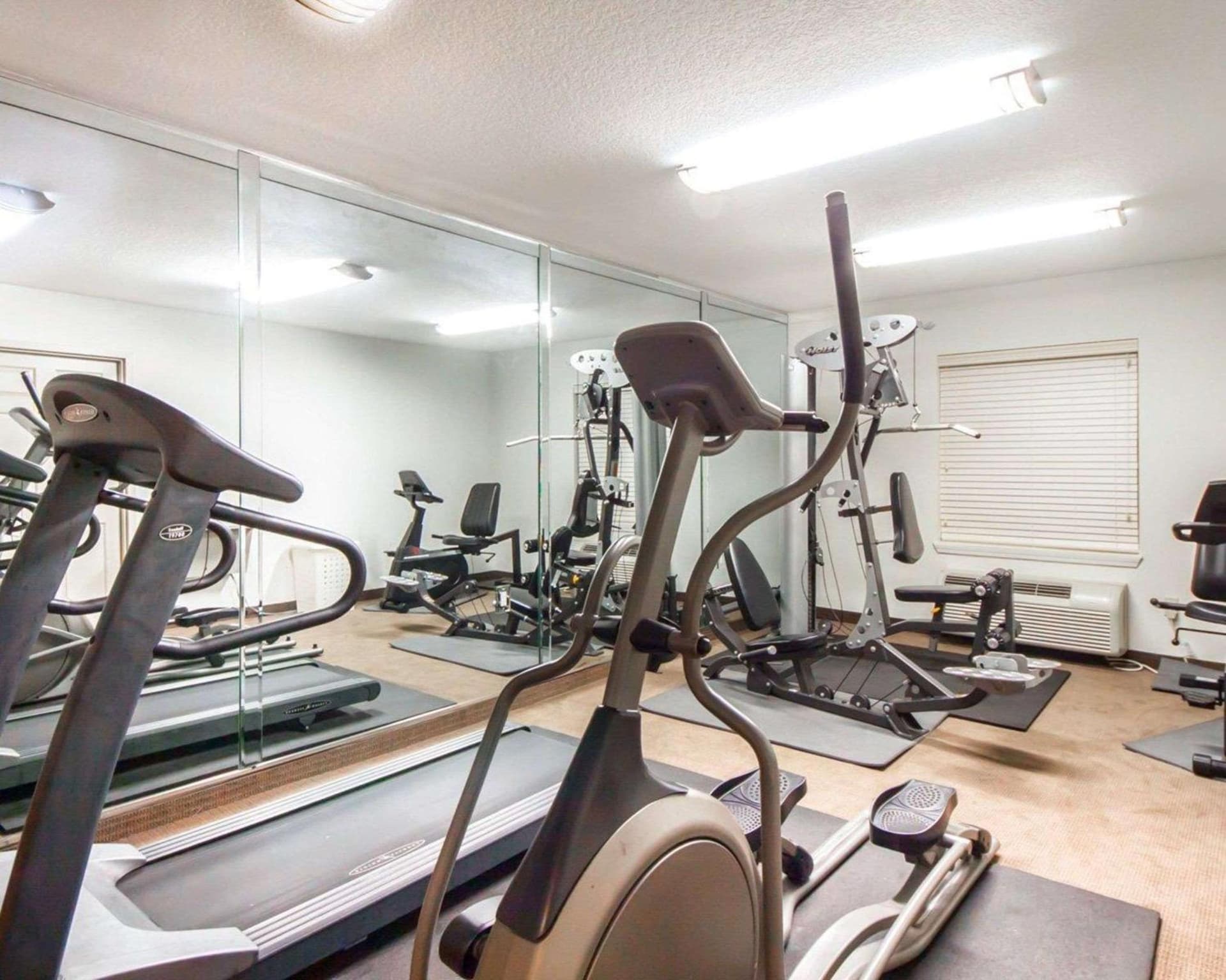 Sleep Inn & Suites Edmond near University property views in Edmond, OK — gallery photo 3