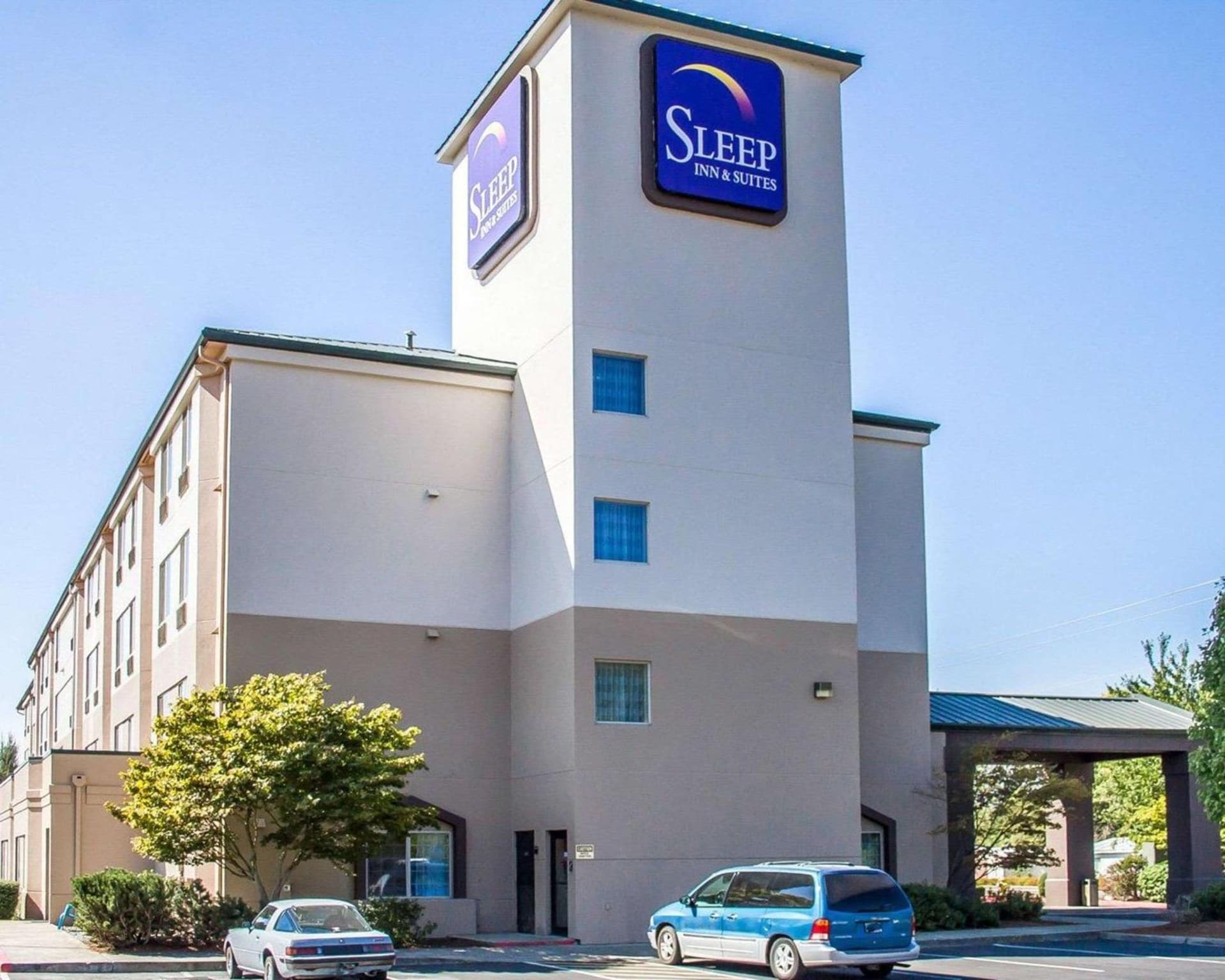 SureStay by Best Western Roseburg featured exterior or lobby in Roseburg, OR — similar hotel