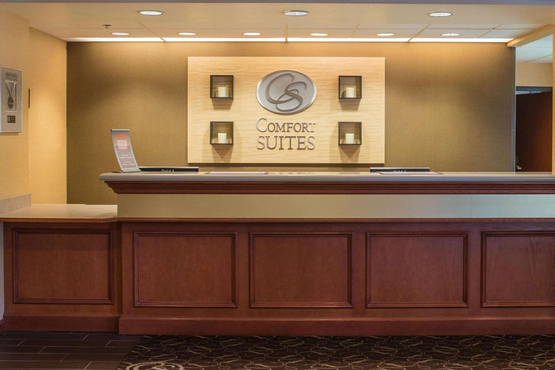 Comfort Suites Springfield-Eugene property views in Springfield, OR — gallery photo 3