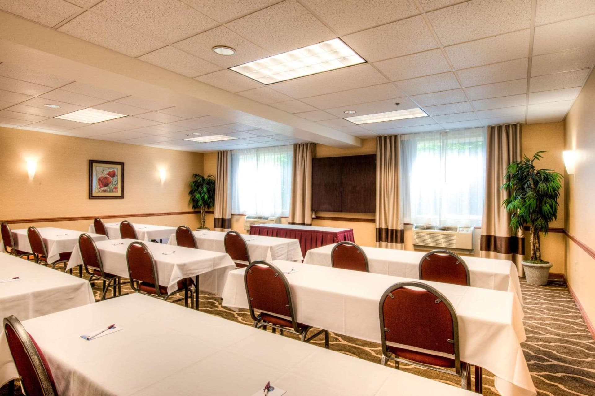 Comfort Suites Springfield-Eugene gallery photo in Springfield, OR — image 15