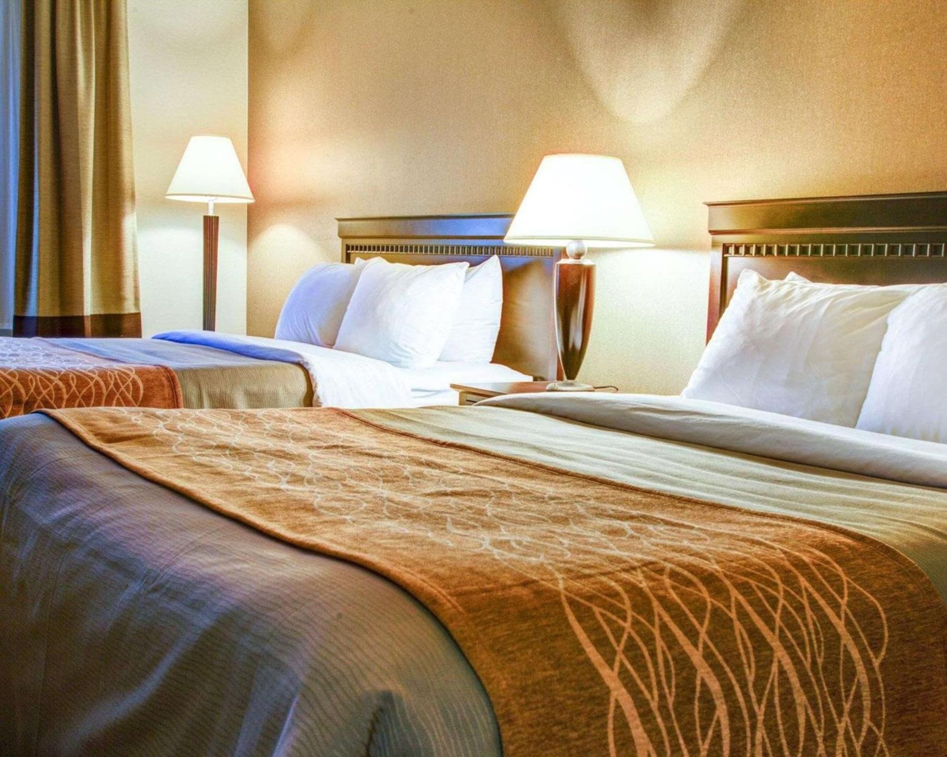Quality Inn Florence interior in Florence, OR — gallery photo 2