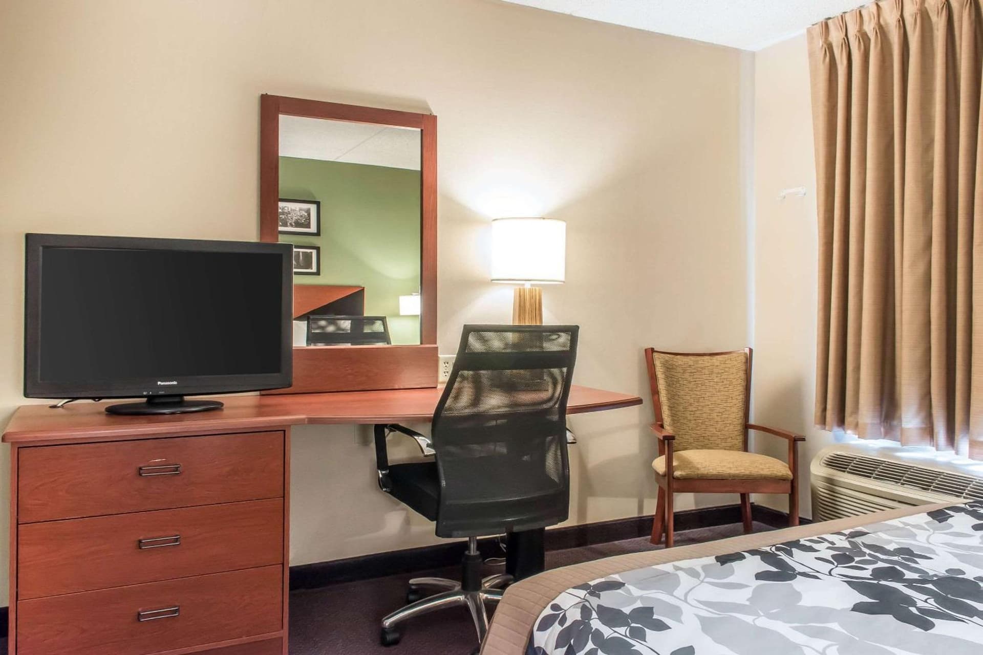 Sleep Inn & Suites of Lancaster County gallery photo in Mountville, PA — image 6