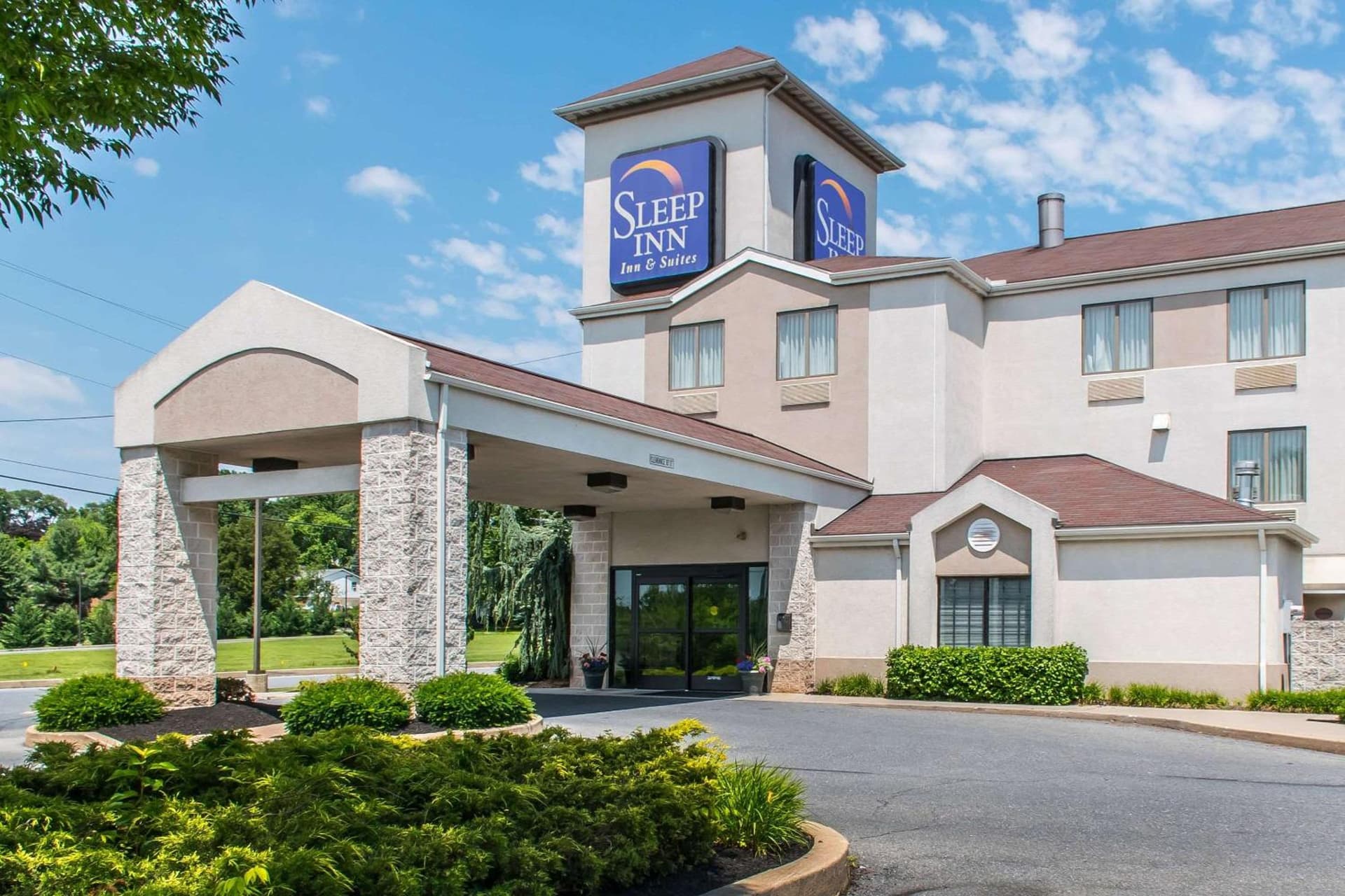 Sleep Inn & Suites of Lancaster County property views in Mountville, PA — gallery photo 3