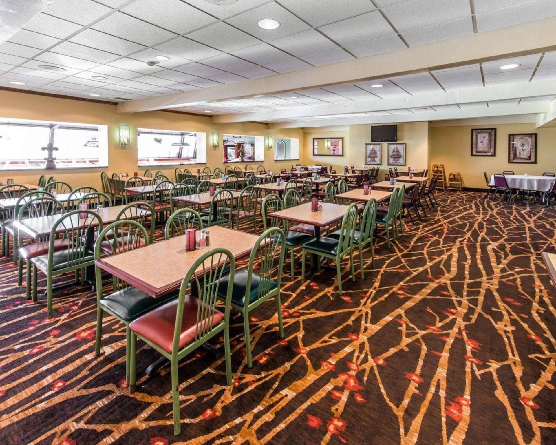 Quality Inn & Suites Erie near Casino gallery photo in Erie, PA — image 9