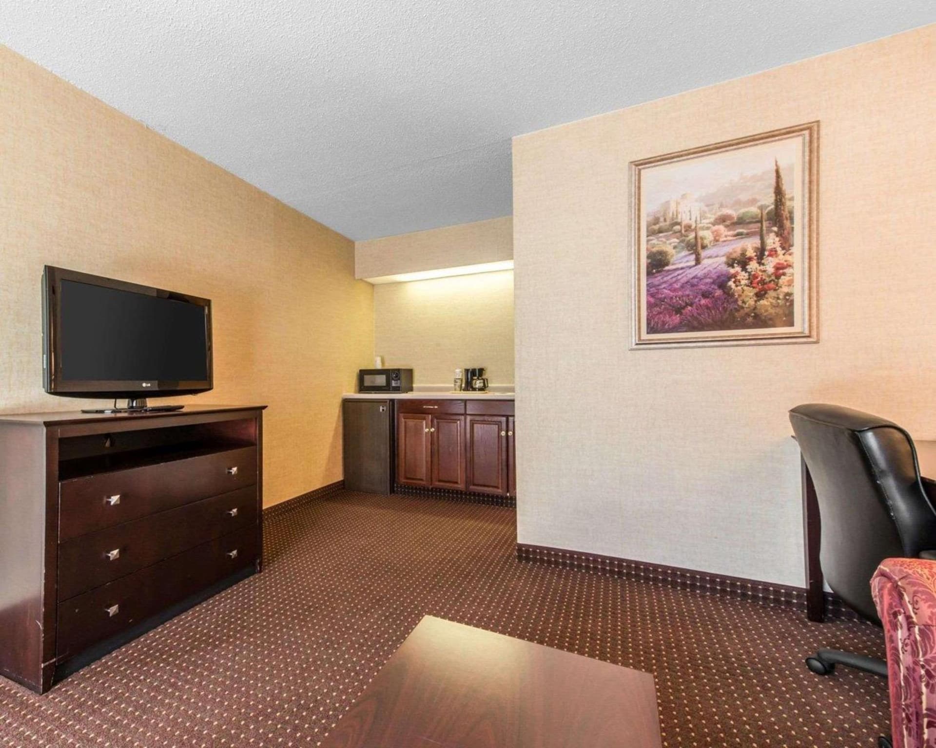 Quality Inn & Suites Erie near Casino gallery photo in Erie, PA — image 15