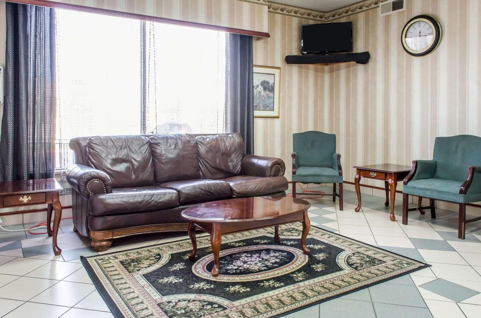 Inn at York gallery photo in York, PA — image 34