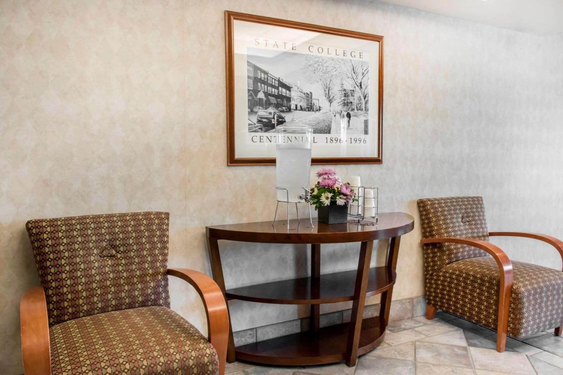 Days Inn by Wyndham Penn State interior in State College, PA — gallery photo 2