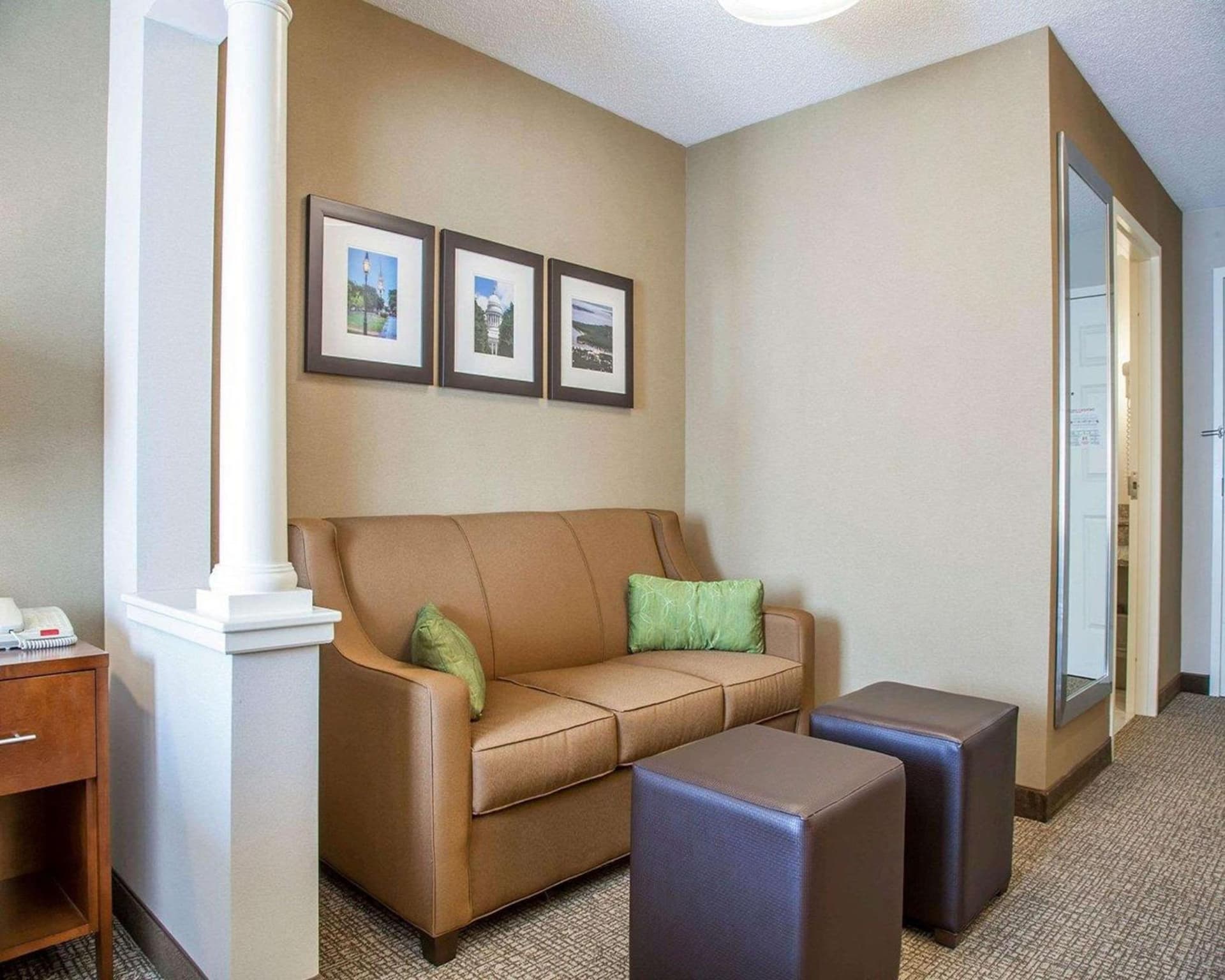 Comfort Suites West Warwick - Providence gallery photo in West Warwick — image 19