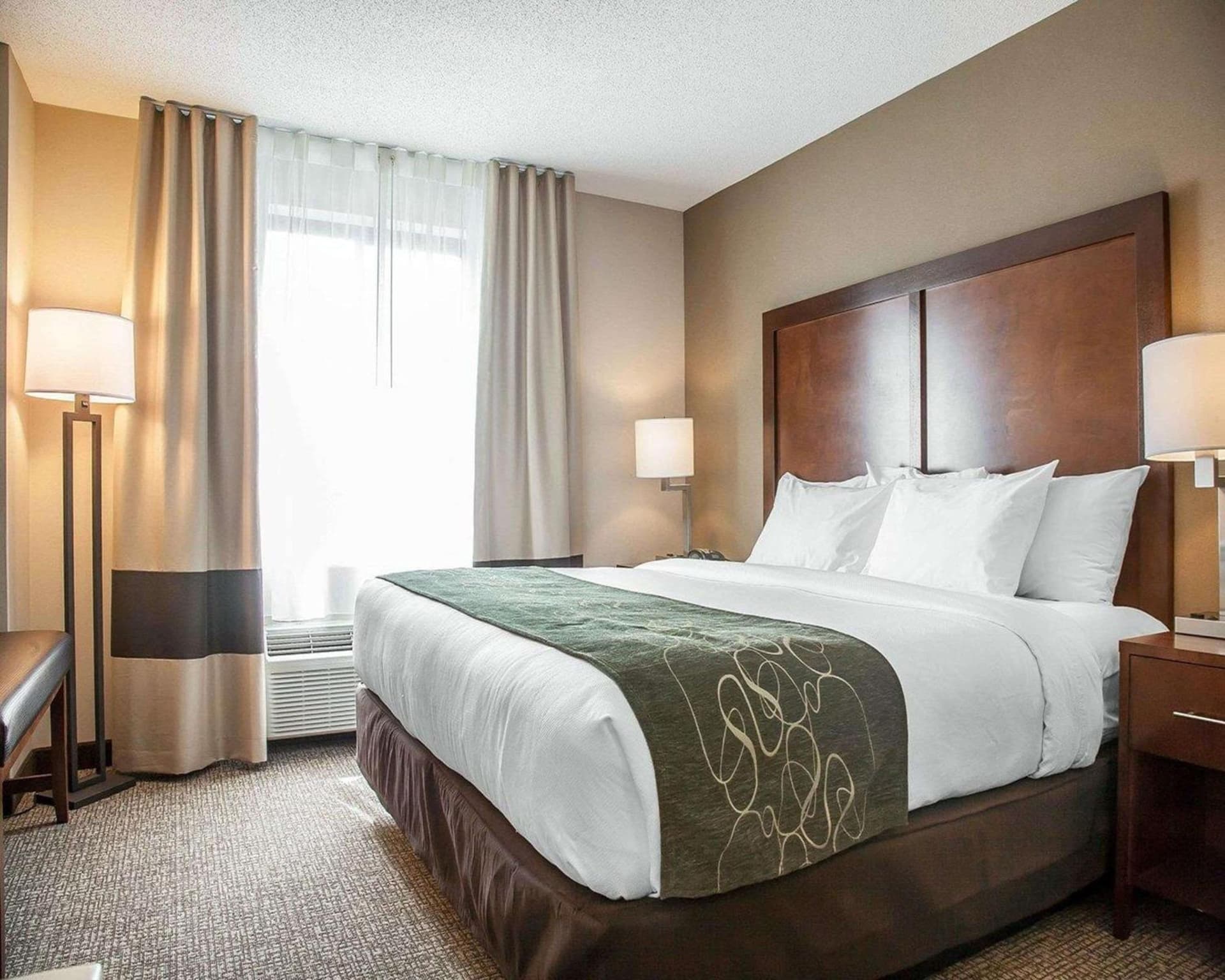 Comfort Suites West Warwick - Providence gallery photo in West Warwick — image 28
