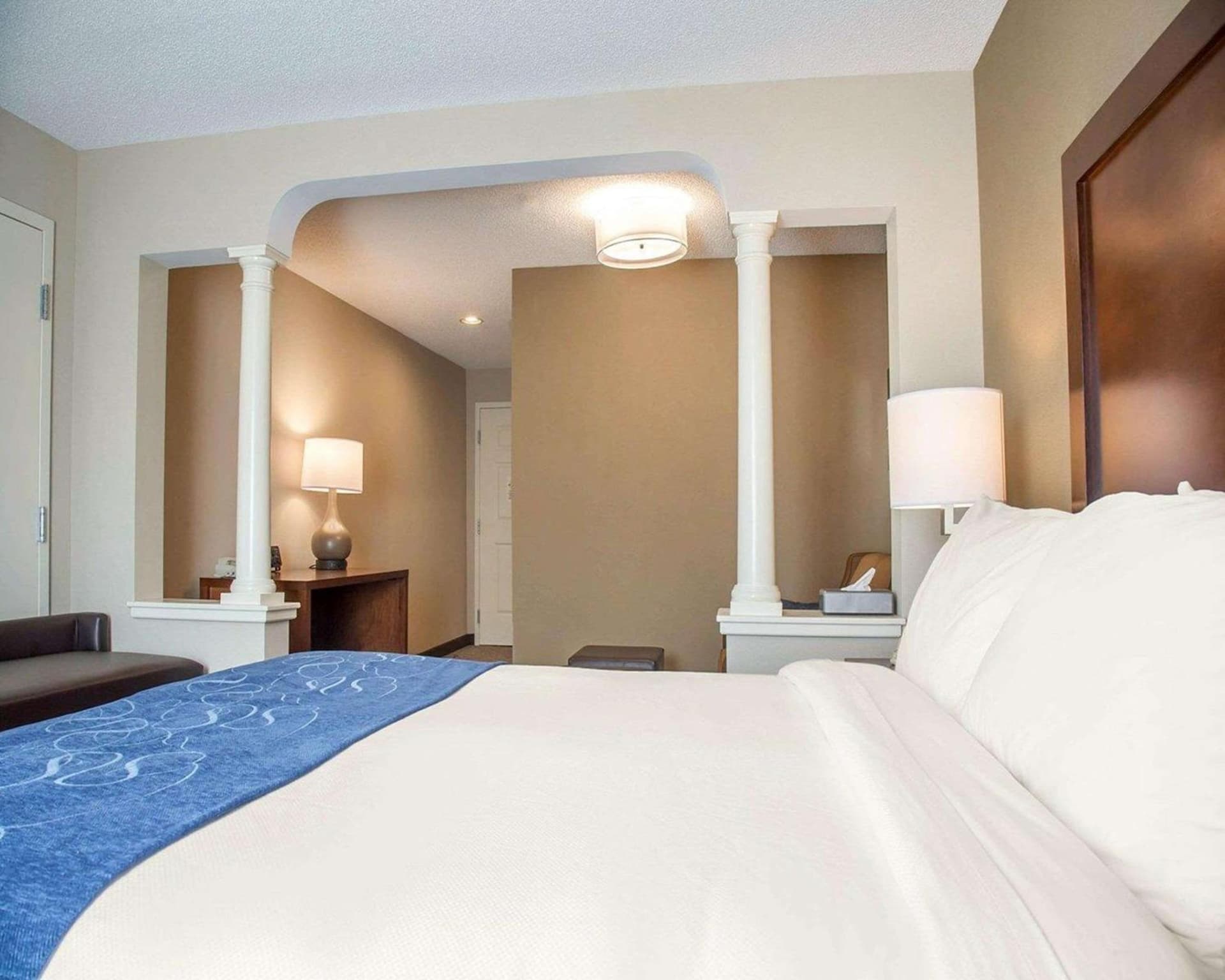 Comfort Suites West Warwick - Providence gallery photo in West Warwick — image 27