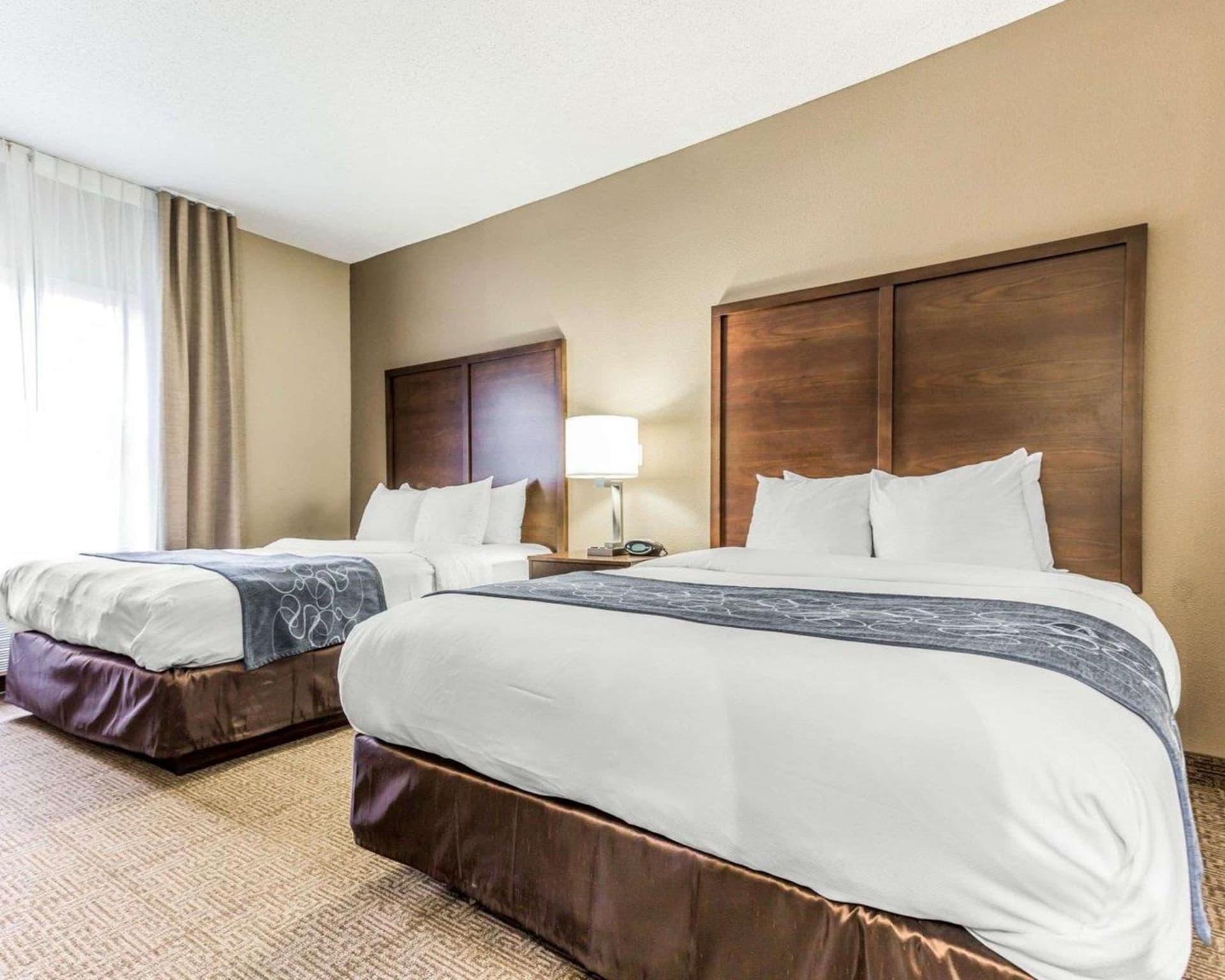 Comfort Suites at Isle of Palms Connector gallery photo in Charleston, SC — image 4