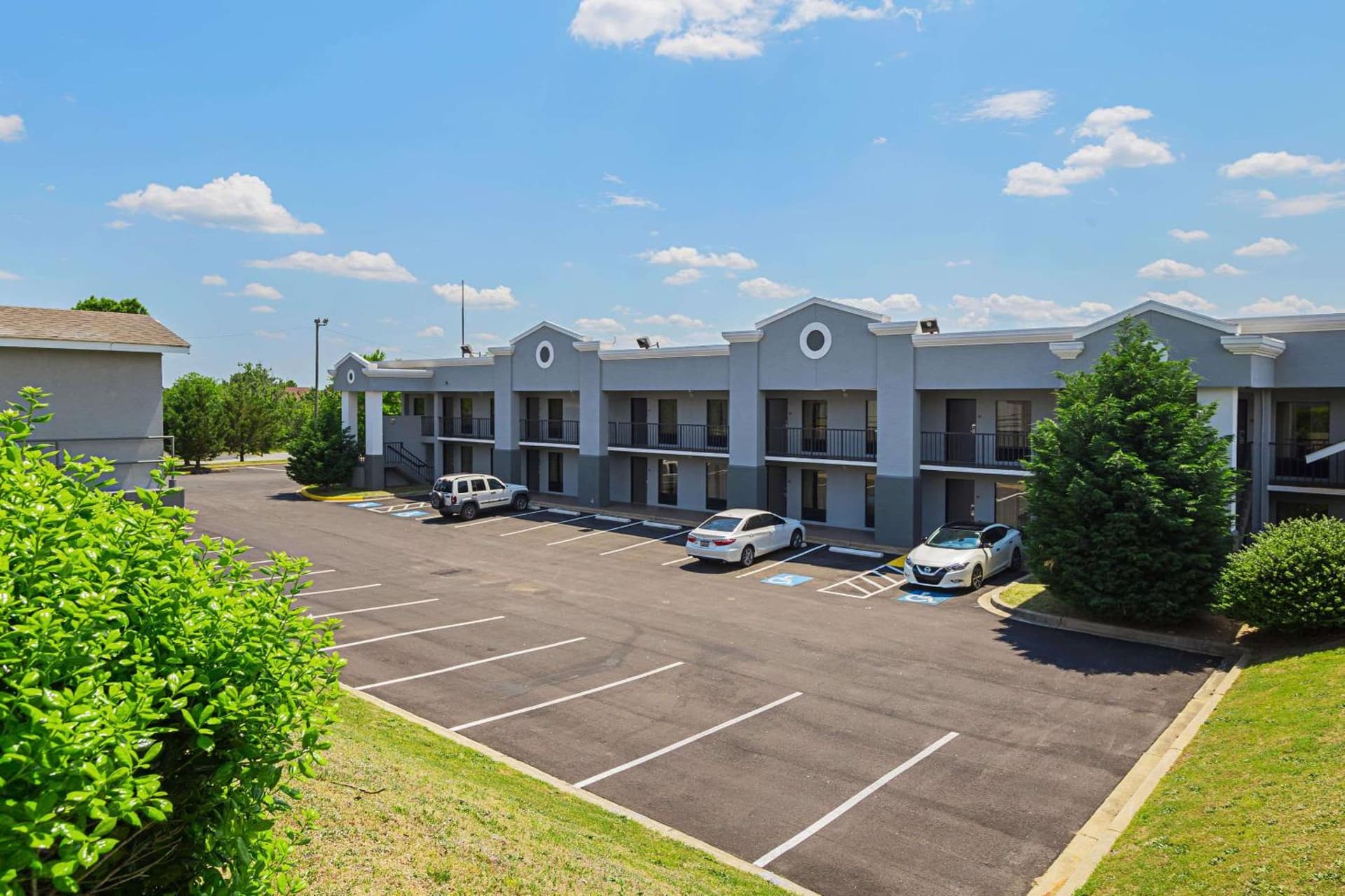 Quality Inn & Suites Greenville - Haywood Mall gallery photo in Greenville, SC — image 50