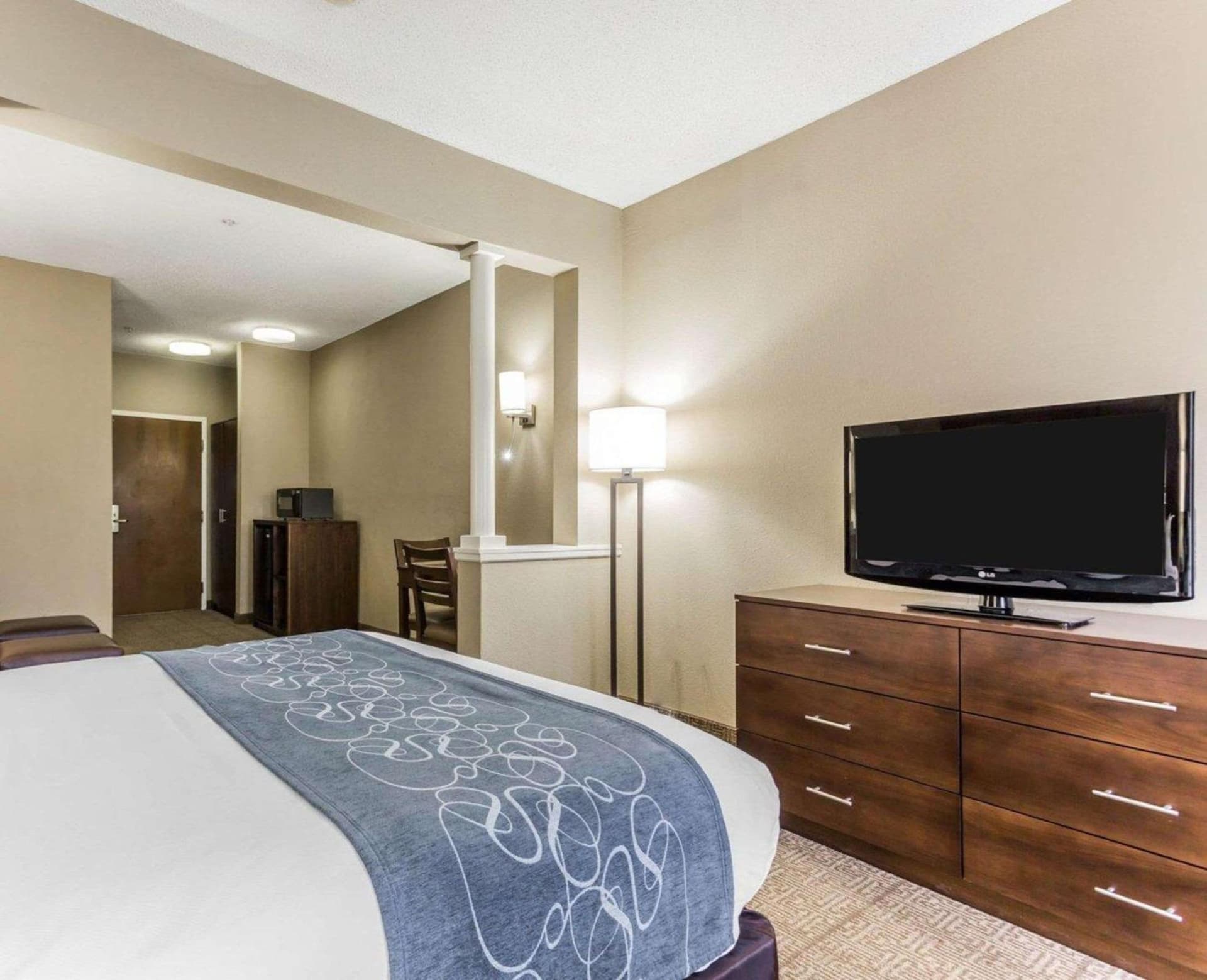 Comfort Suites at Isle of Palms Connector gallery photo in Charleston, SC — image 18