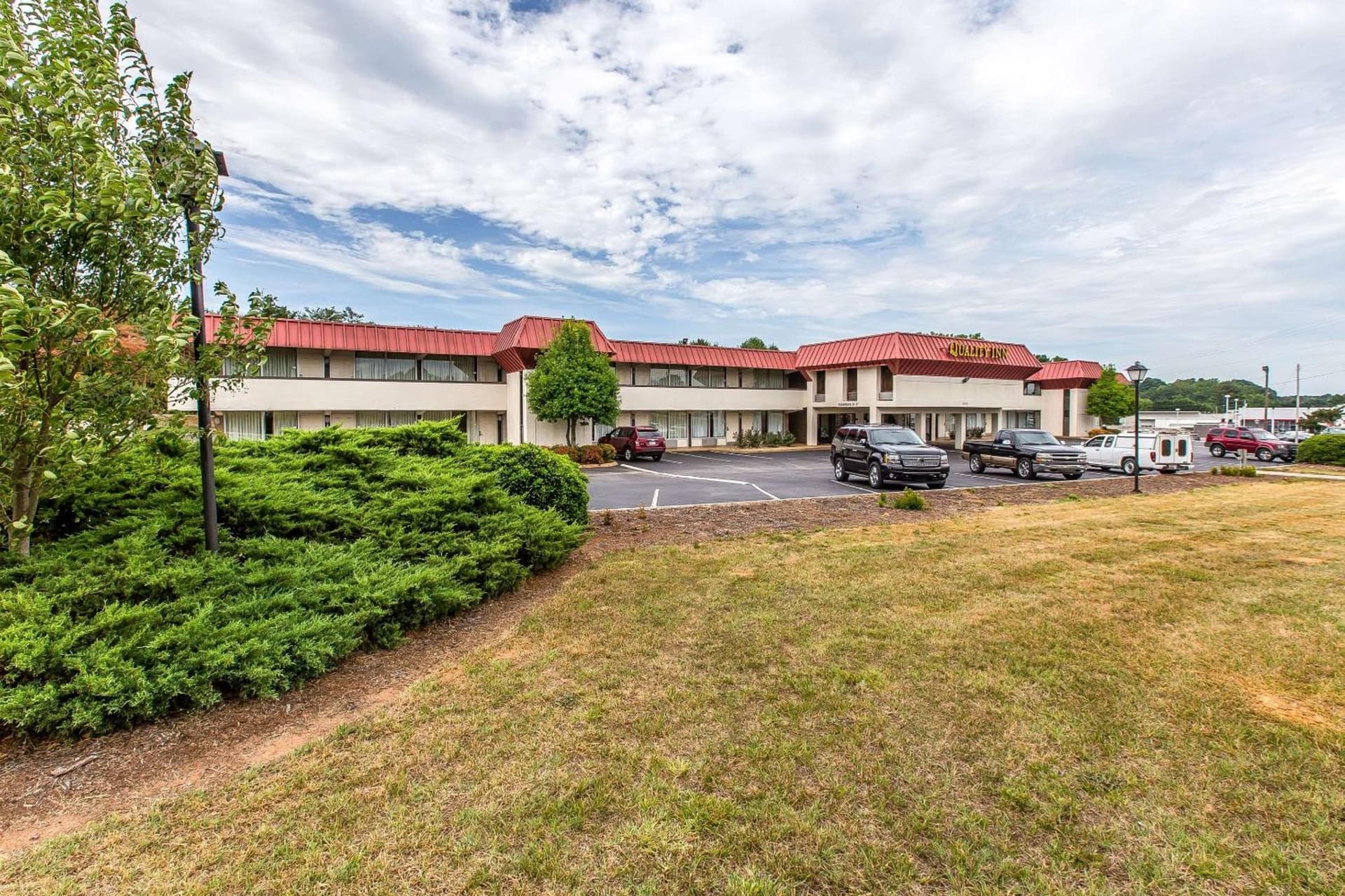 Quality Inn & Suites Easley - Greenville property views in Easley, SC — gallery photo 3
