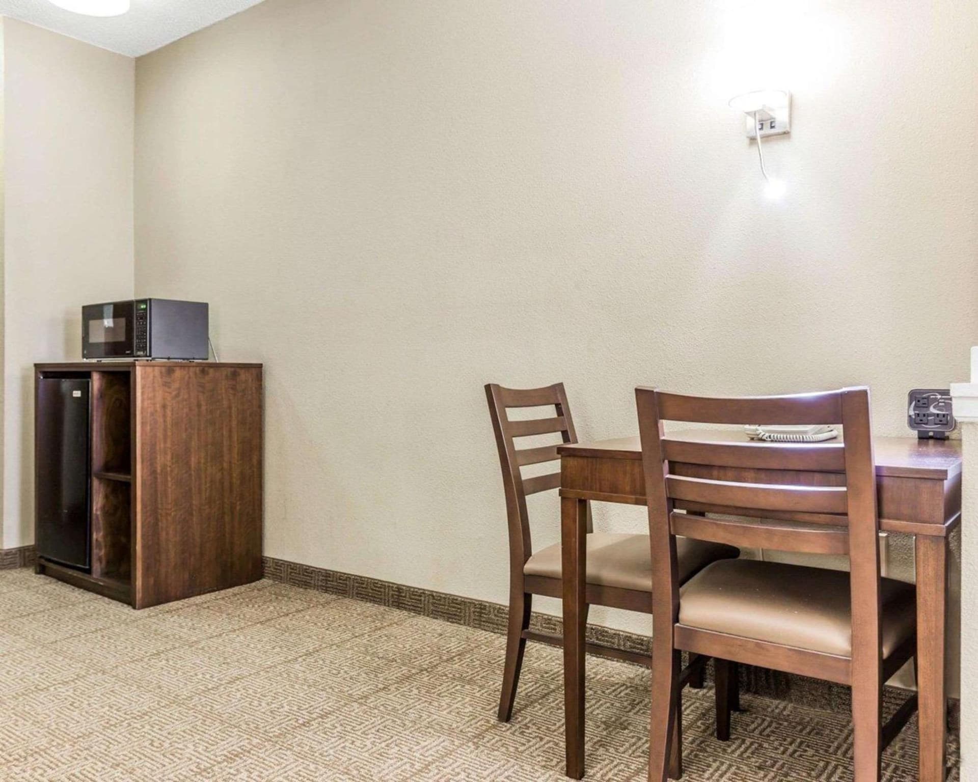 Comfort Suites at Isle of Palms Connector gallery photo in Charleston, SC — image 28