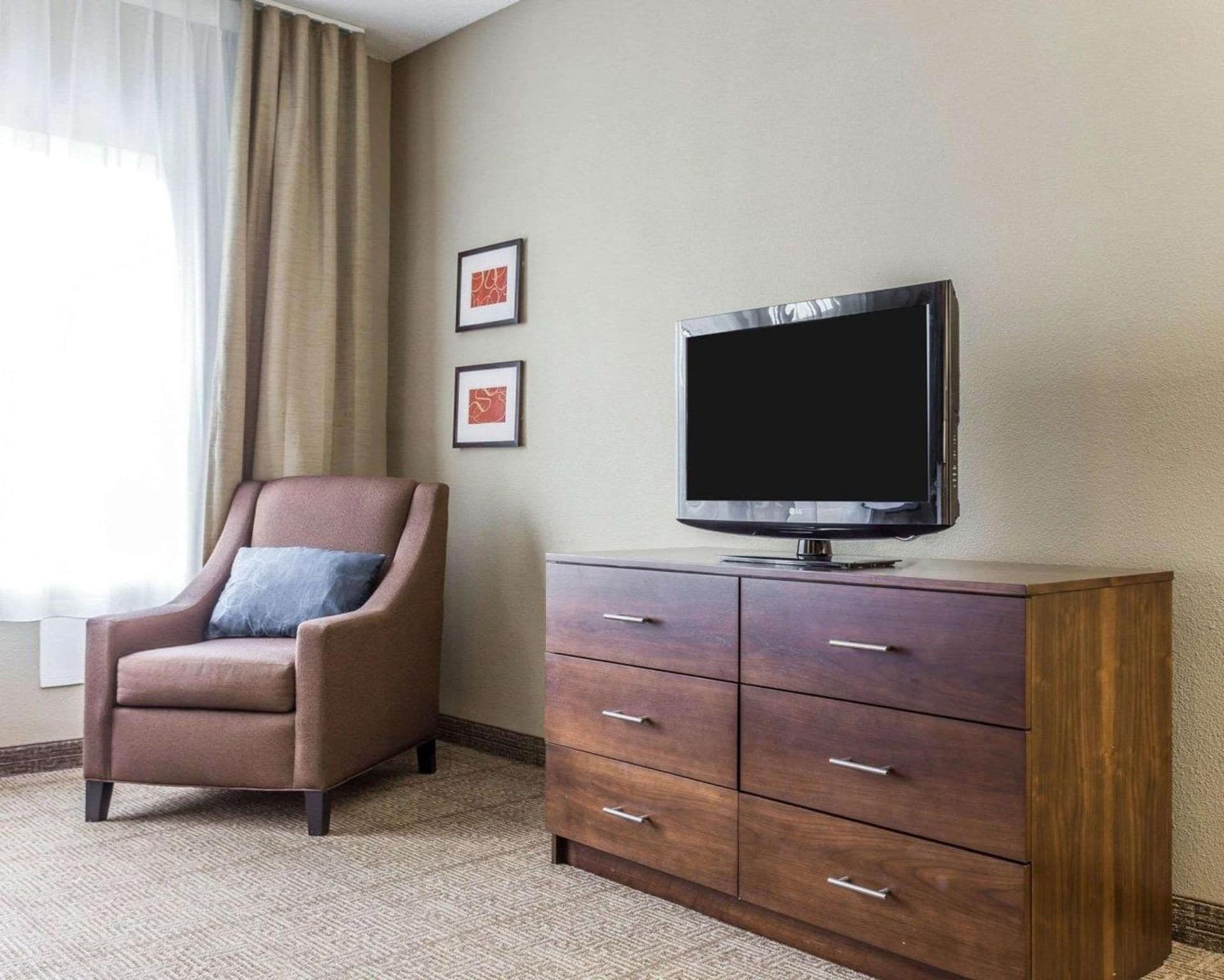 Comfort Suites at Isle of Palms Connector gallery photo in Charleston, SC — image 20