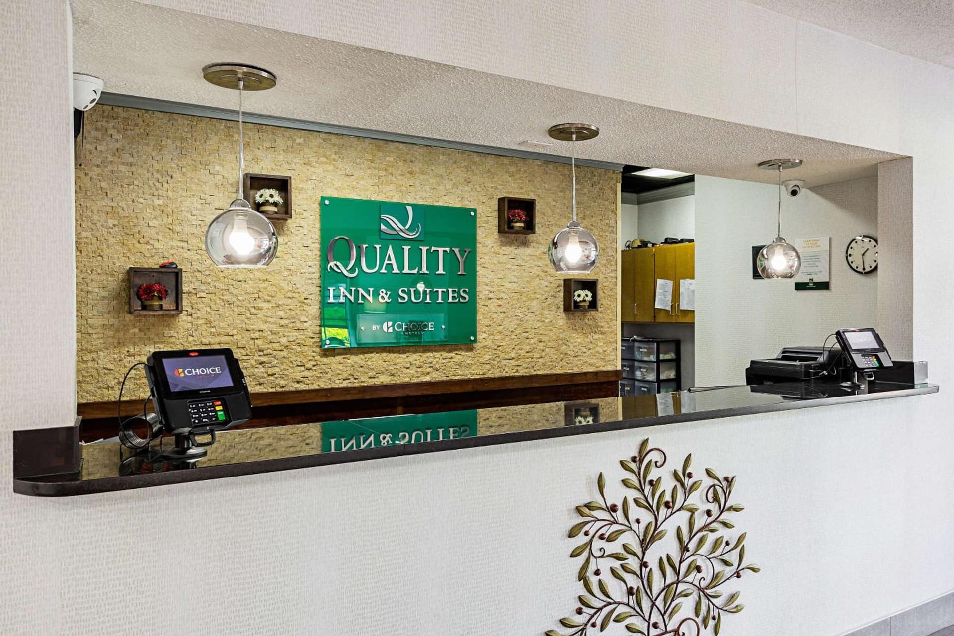 Quality Inn & Suites Greenville - Haywood Mall gallery photo in Greenville, SC — image 19