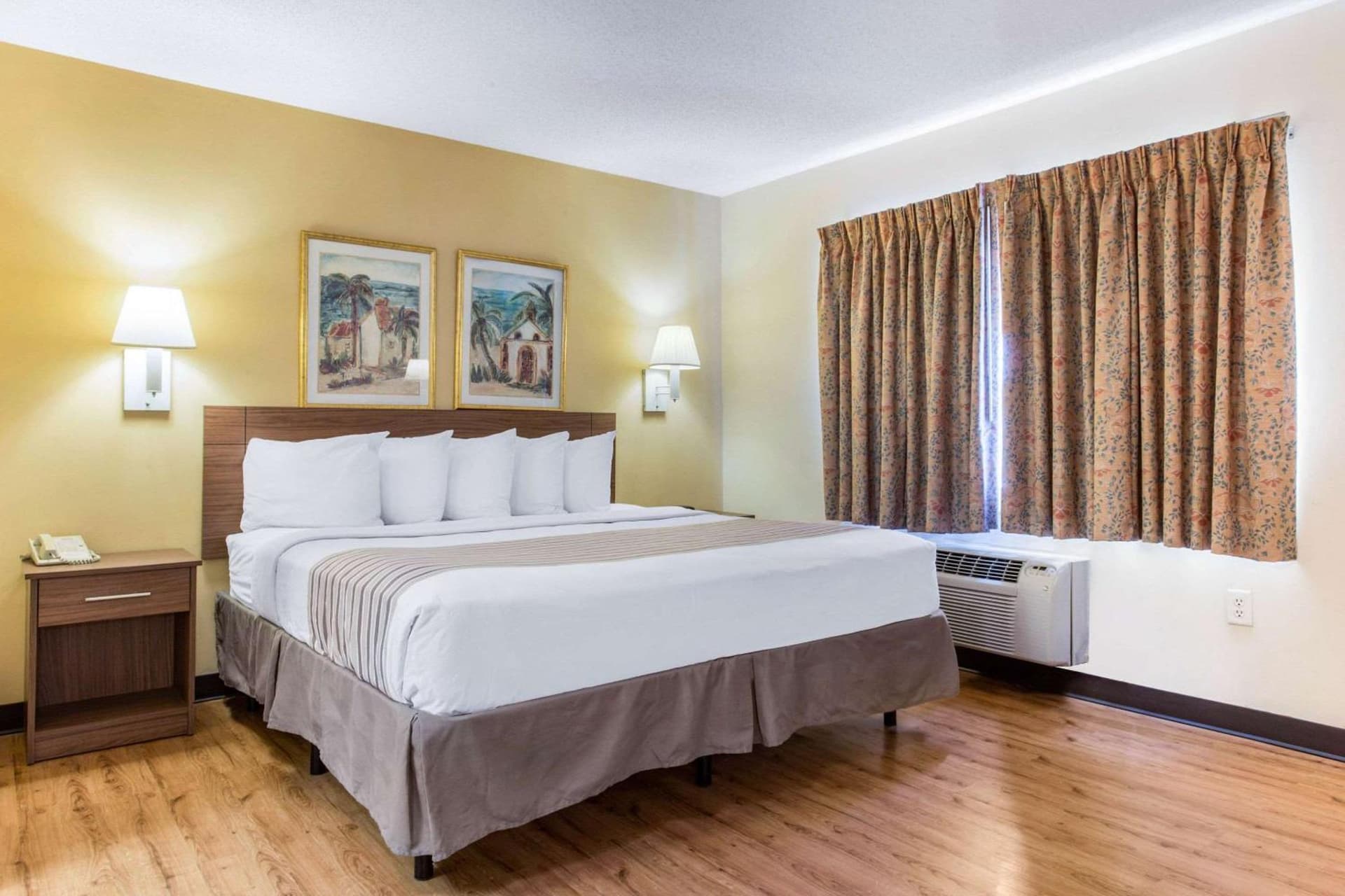 Studio 6 Extended Stay - Myrtle Beach, SC gallery photo in Myrtle Beach, SC — image 21
