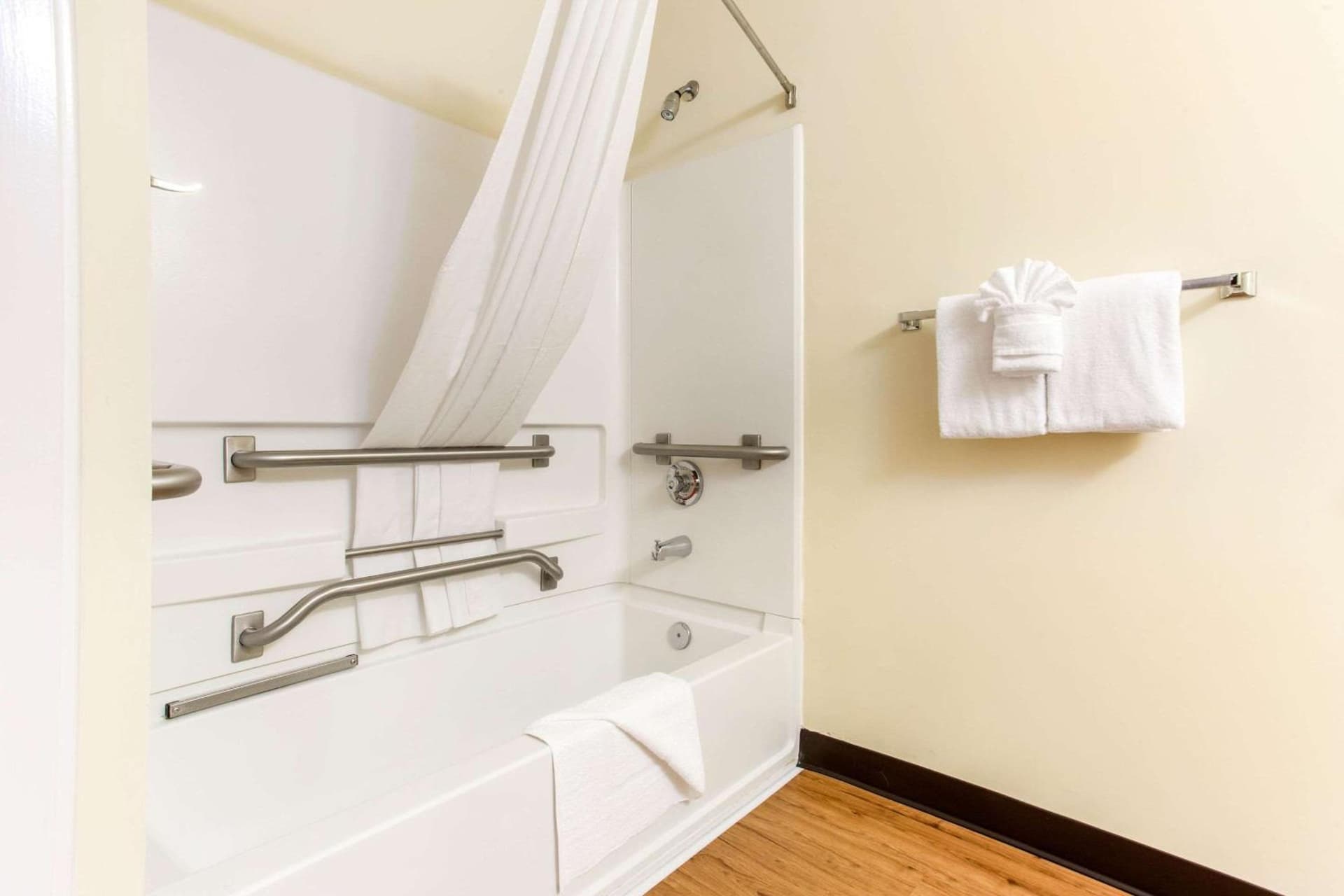 Studio 6 Extended Stay - Myrtle Beach, SC gallery photo in Myrtle Beach, SC — image 20