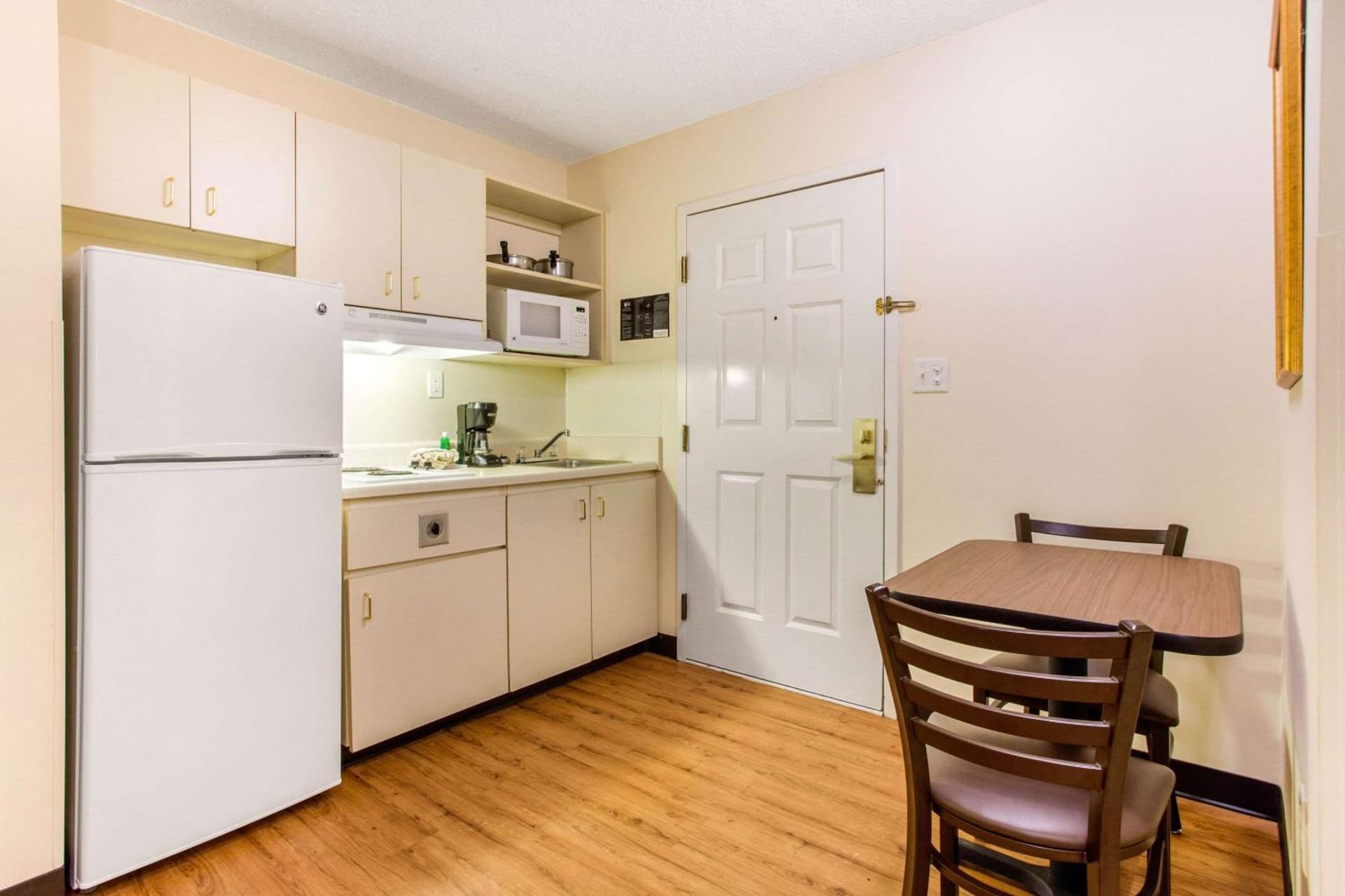 Studio 6 Extended Stay - Myrtle Beach, SC gallery photo in Myrtle Beach, SC — image 47